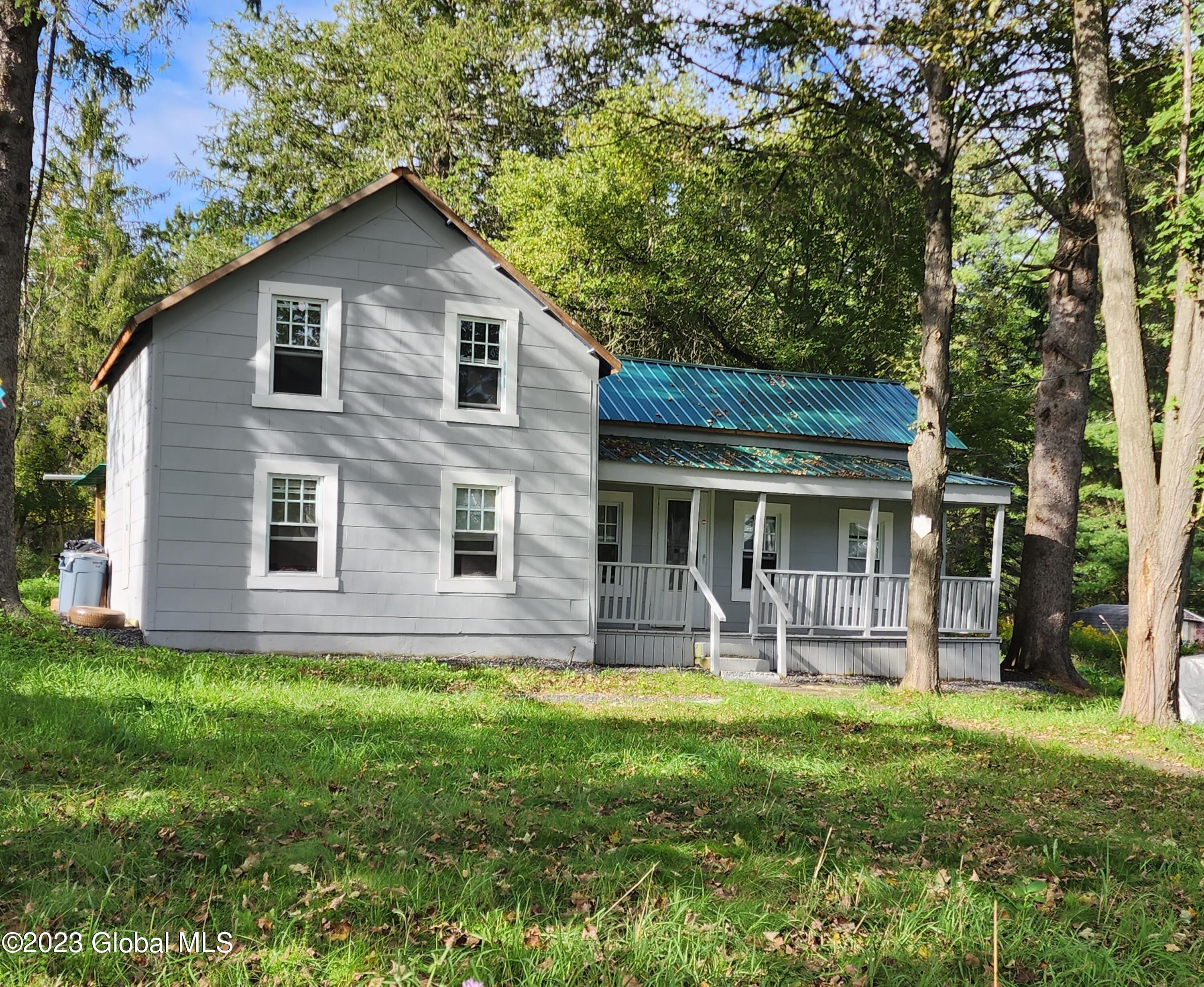 1452 Huntersland Road