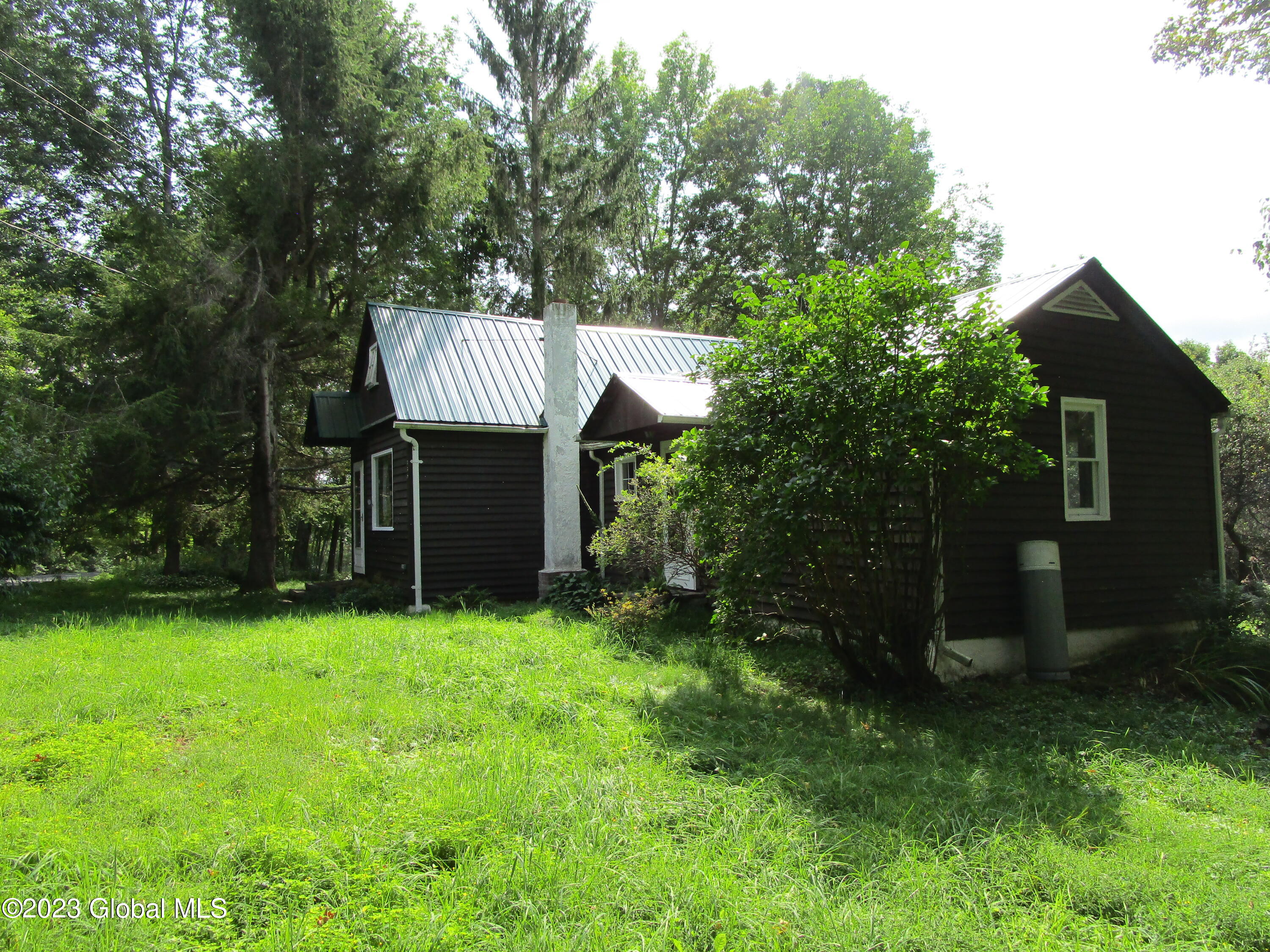 335 Hill Road
