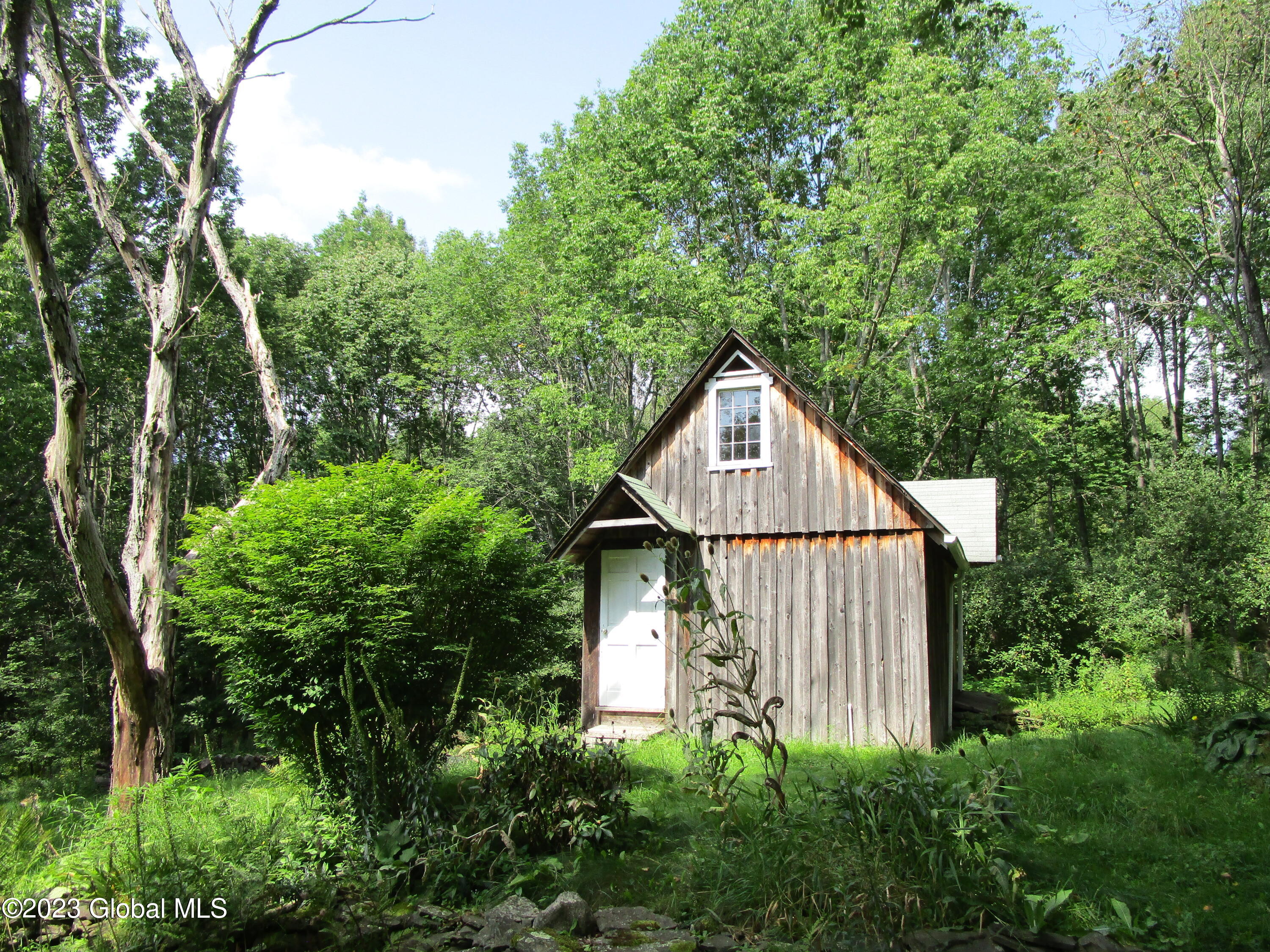 335 Hill Road