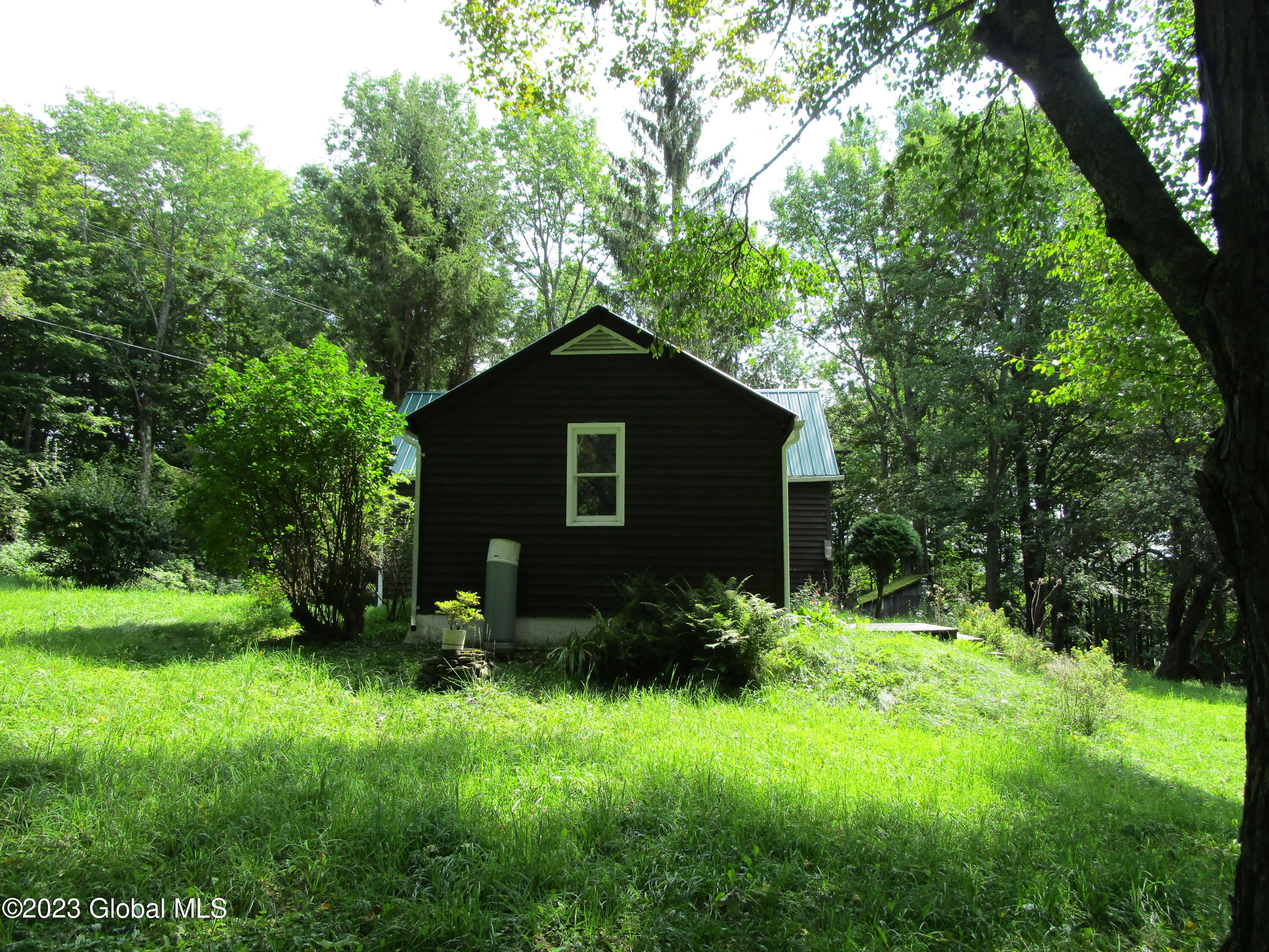 335 Hill Road
