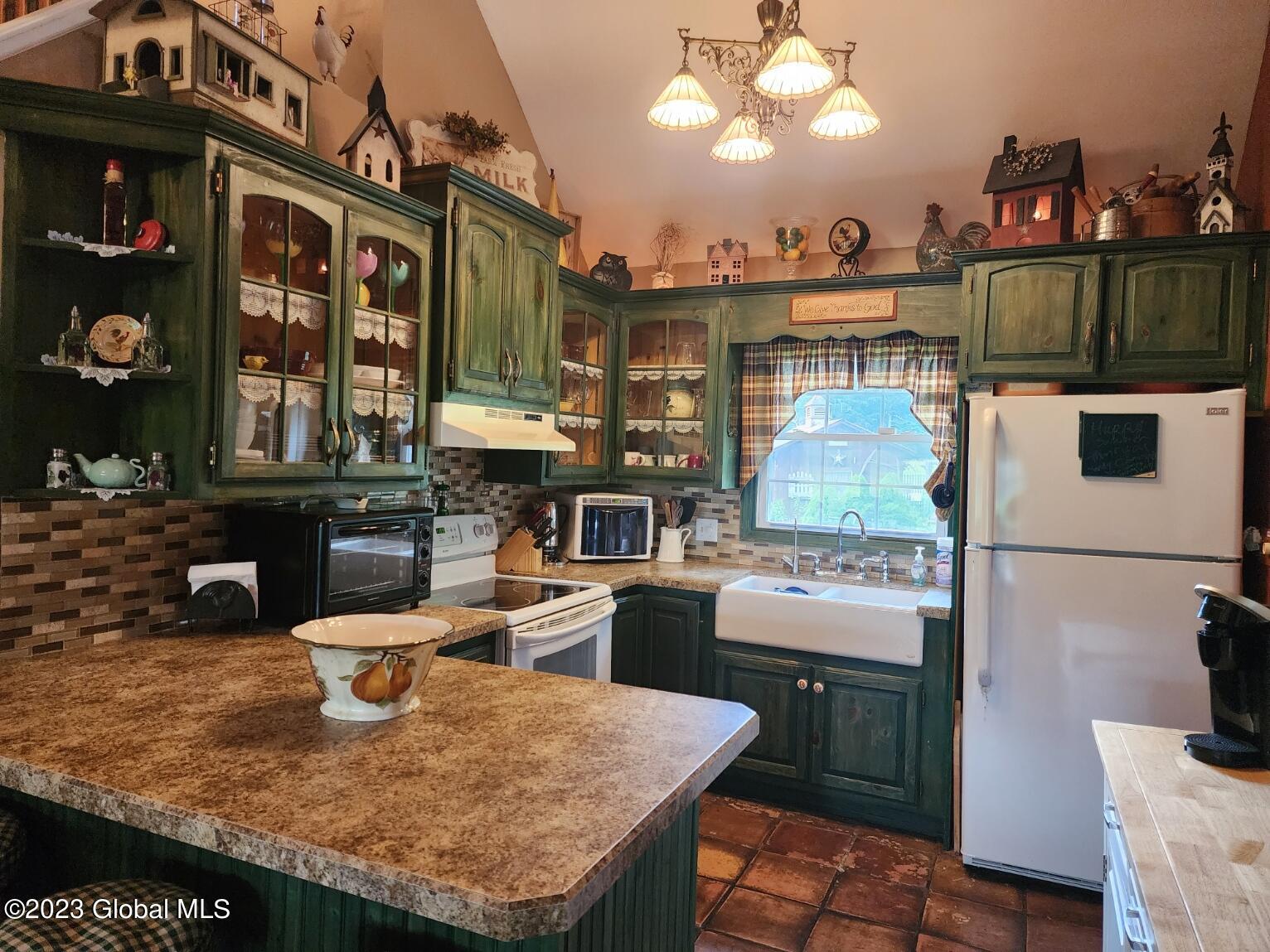 134 Hillside Drive