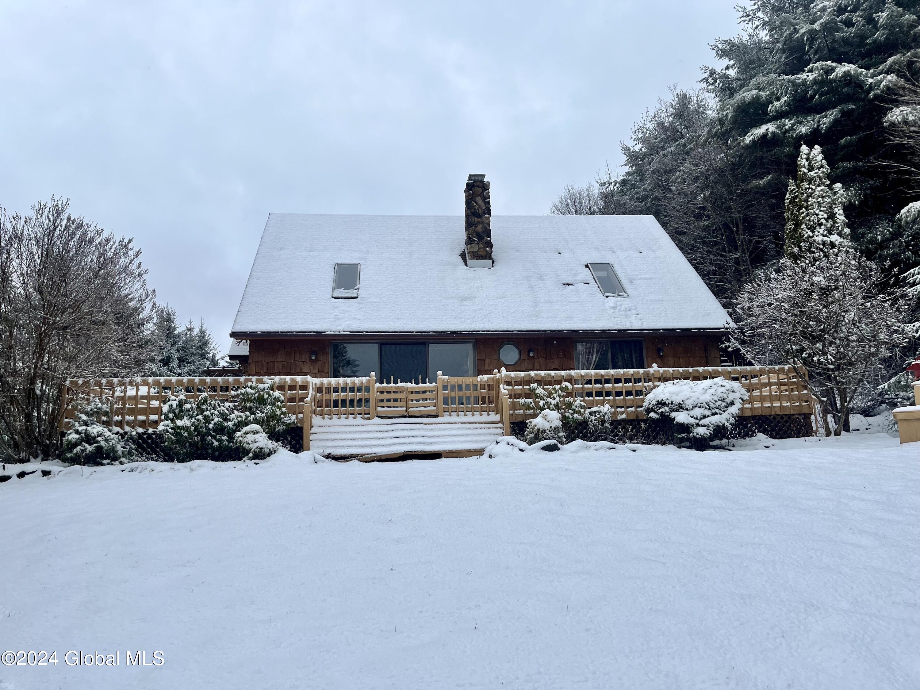 121 Sawyer Hollow Rd Road