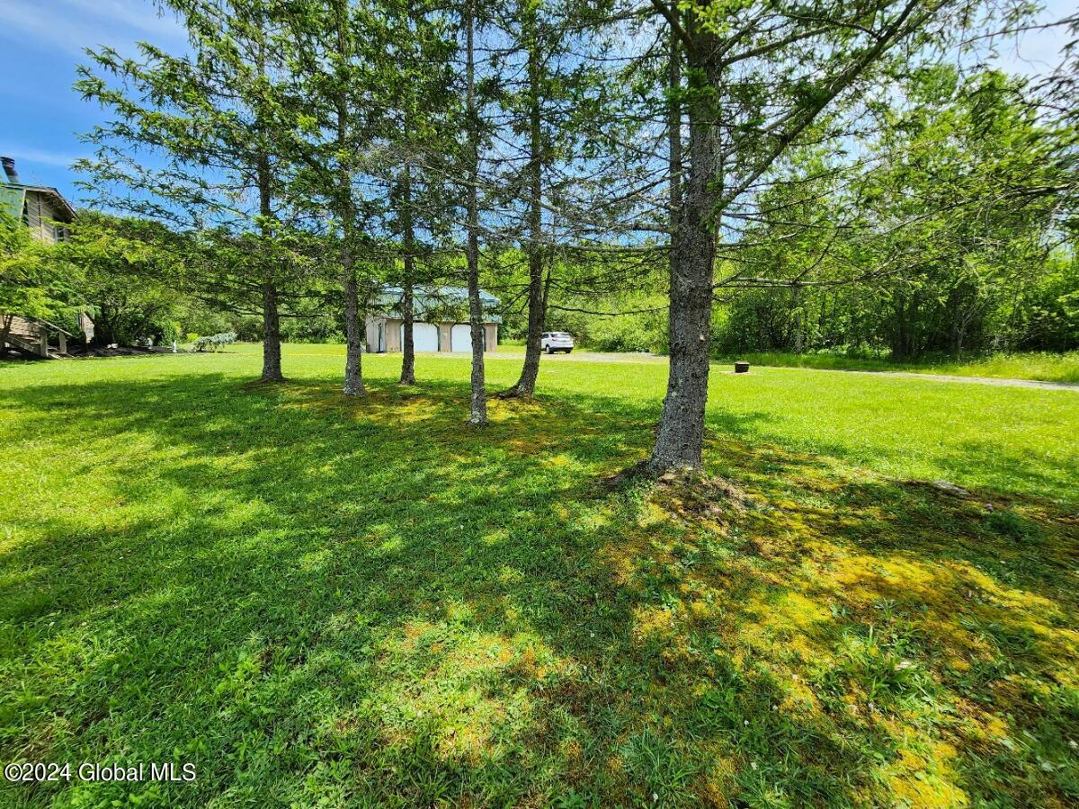 746 W Richmondville Road