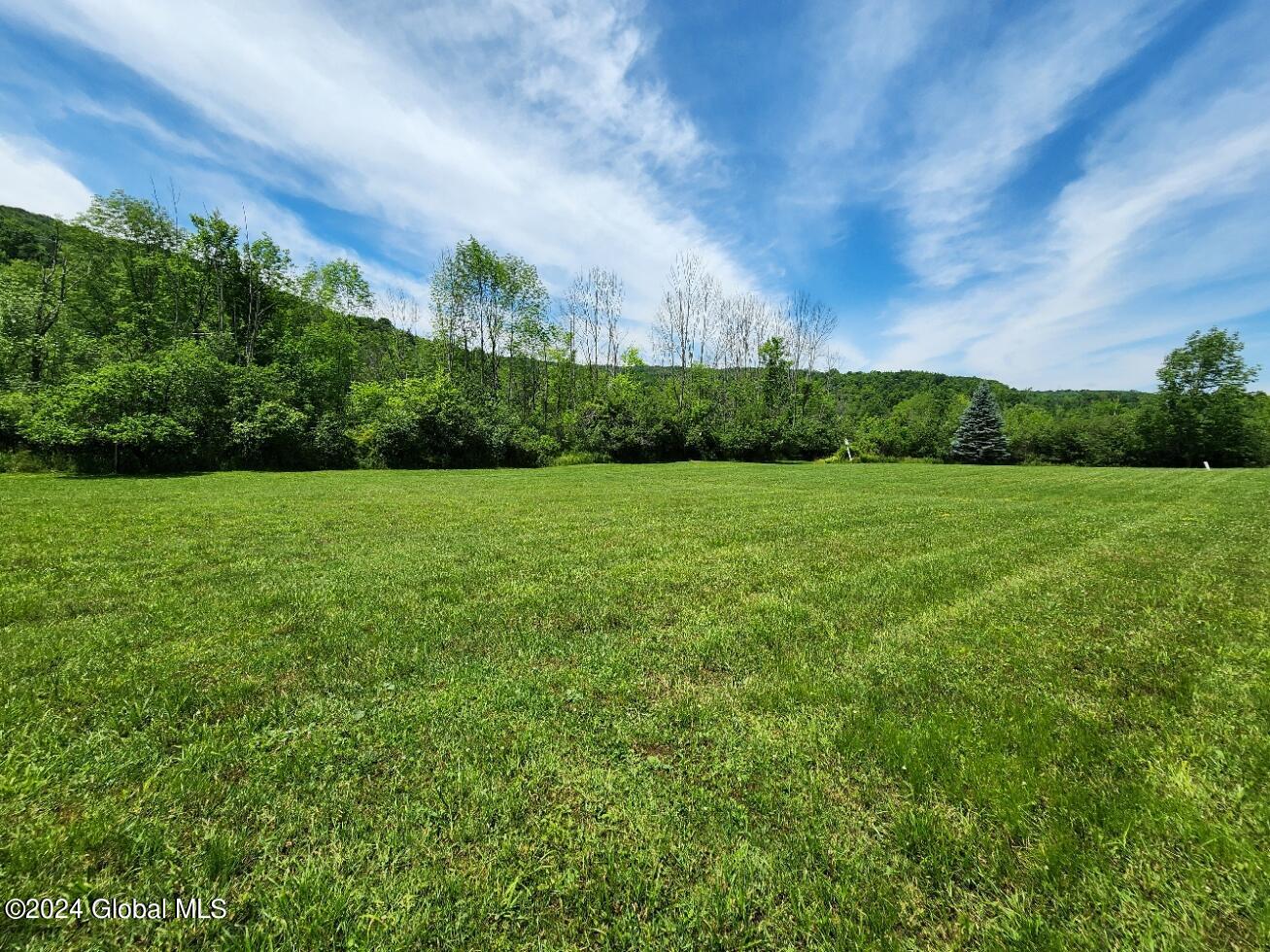 746 W Richmondville Road