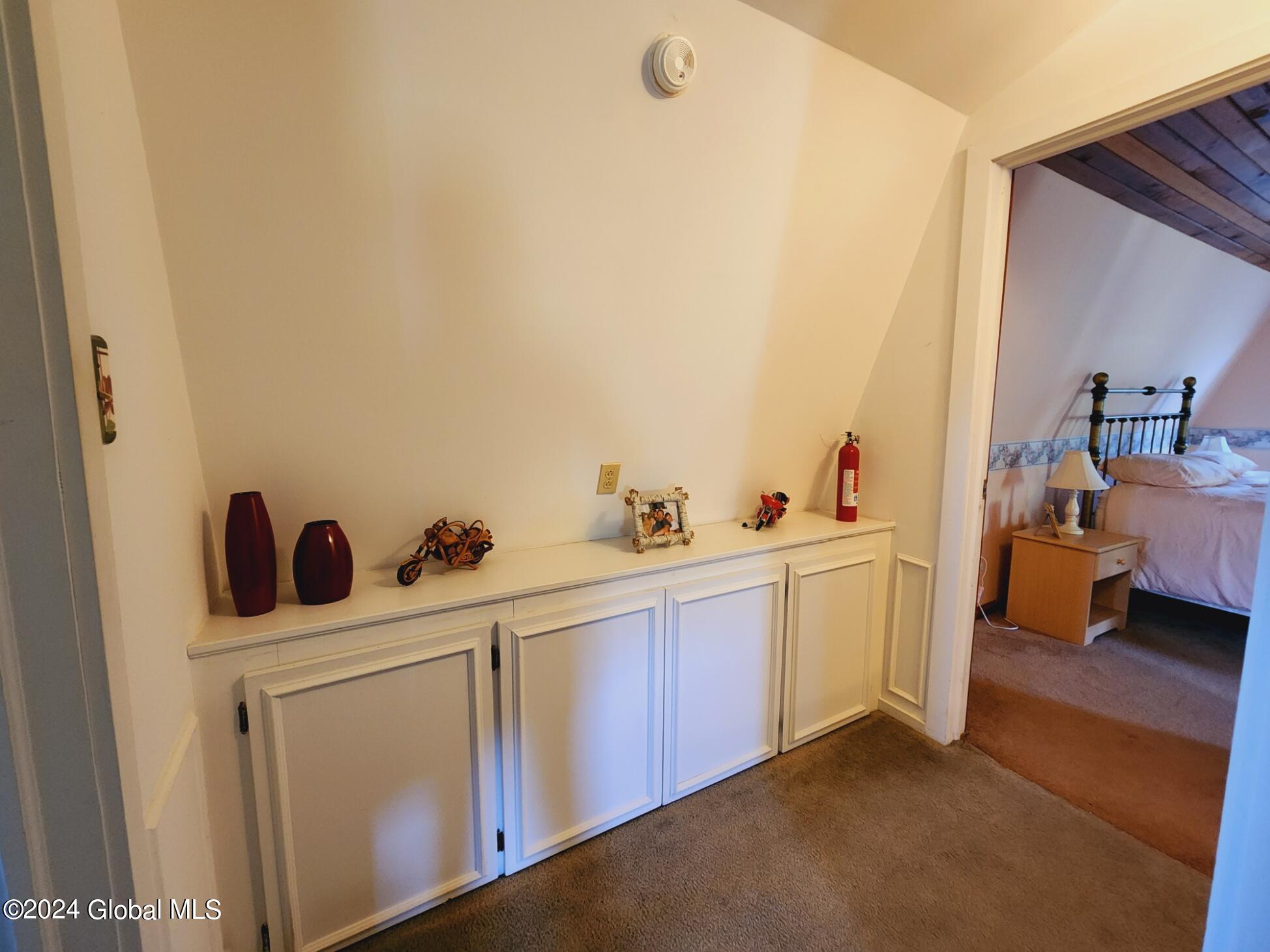 746 W Richmondville Road