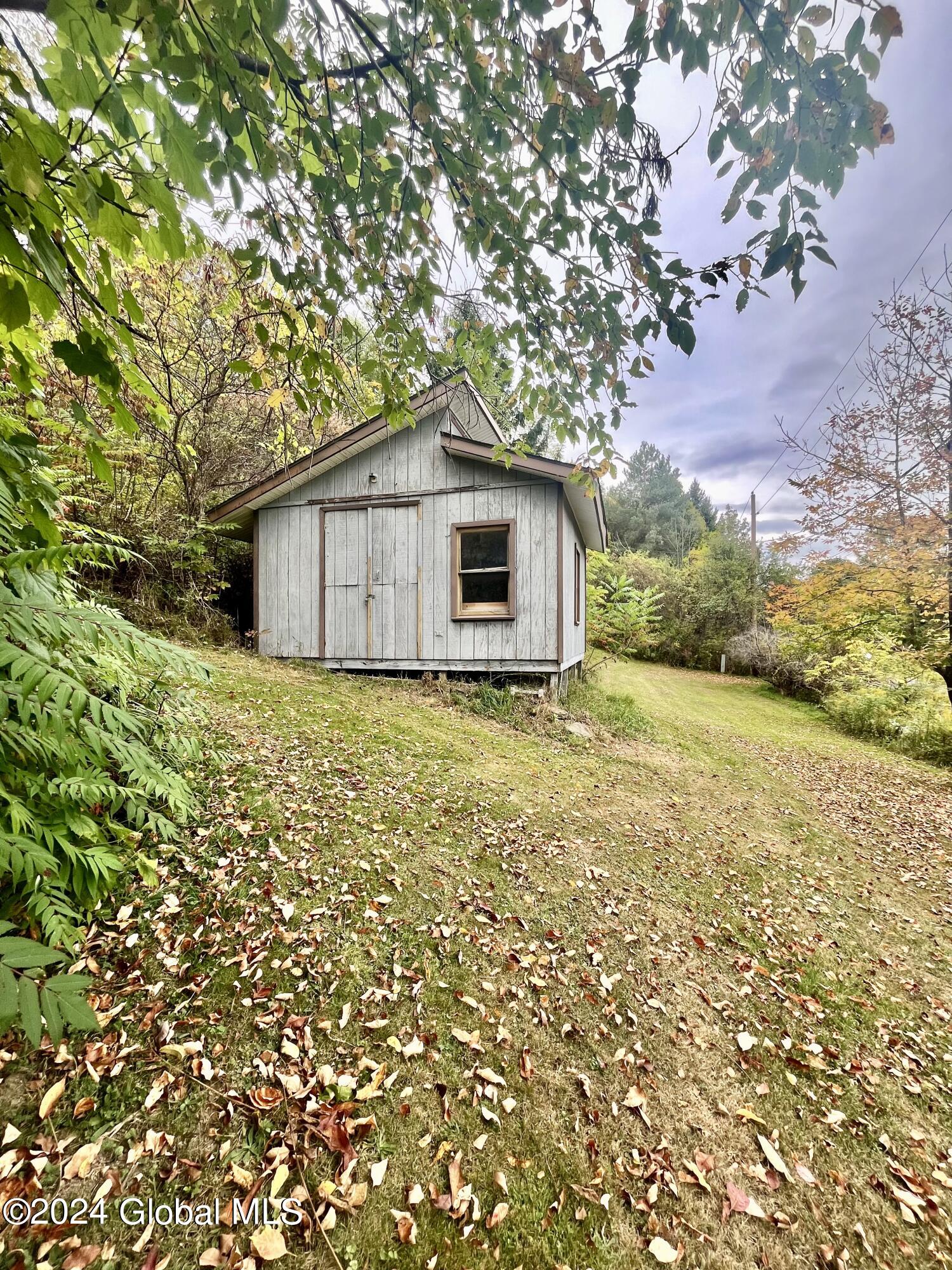 781 Bear Gulch Road