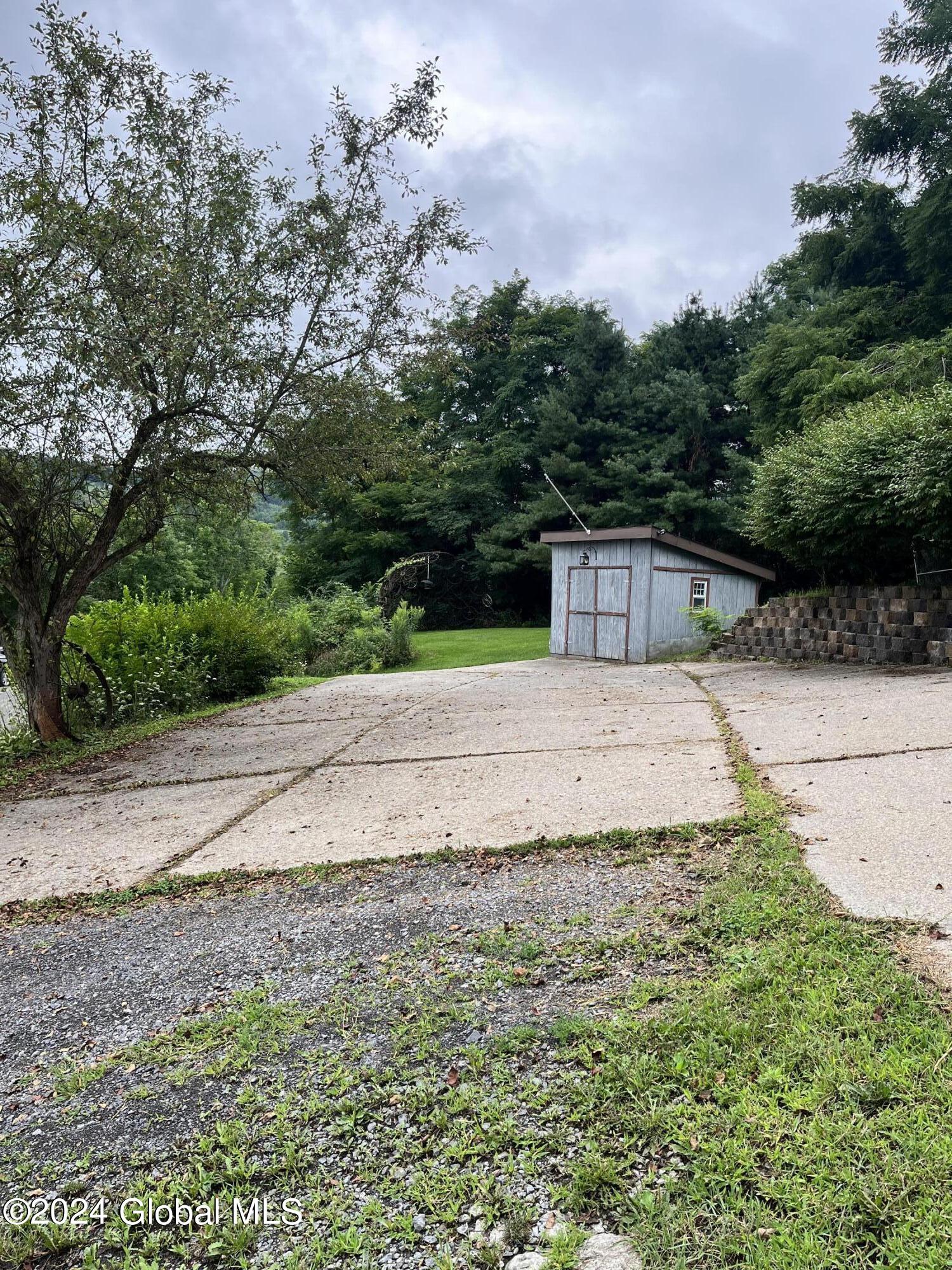 781 Bear Gulch Road