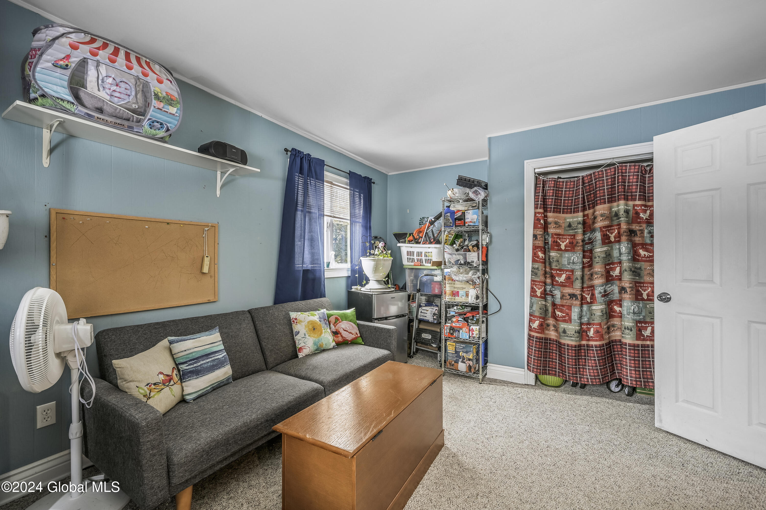 652 North Road