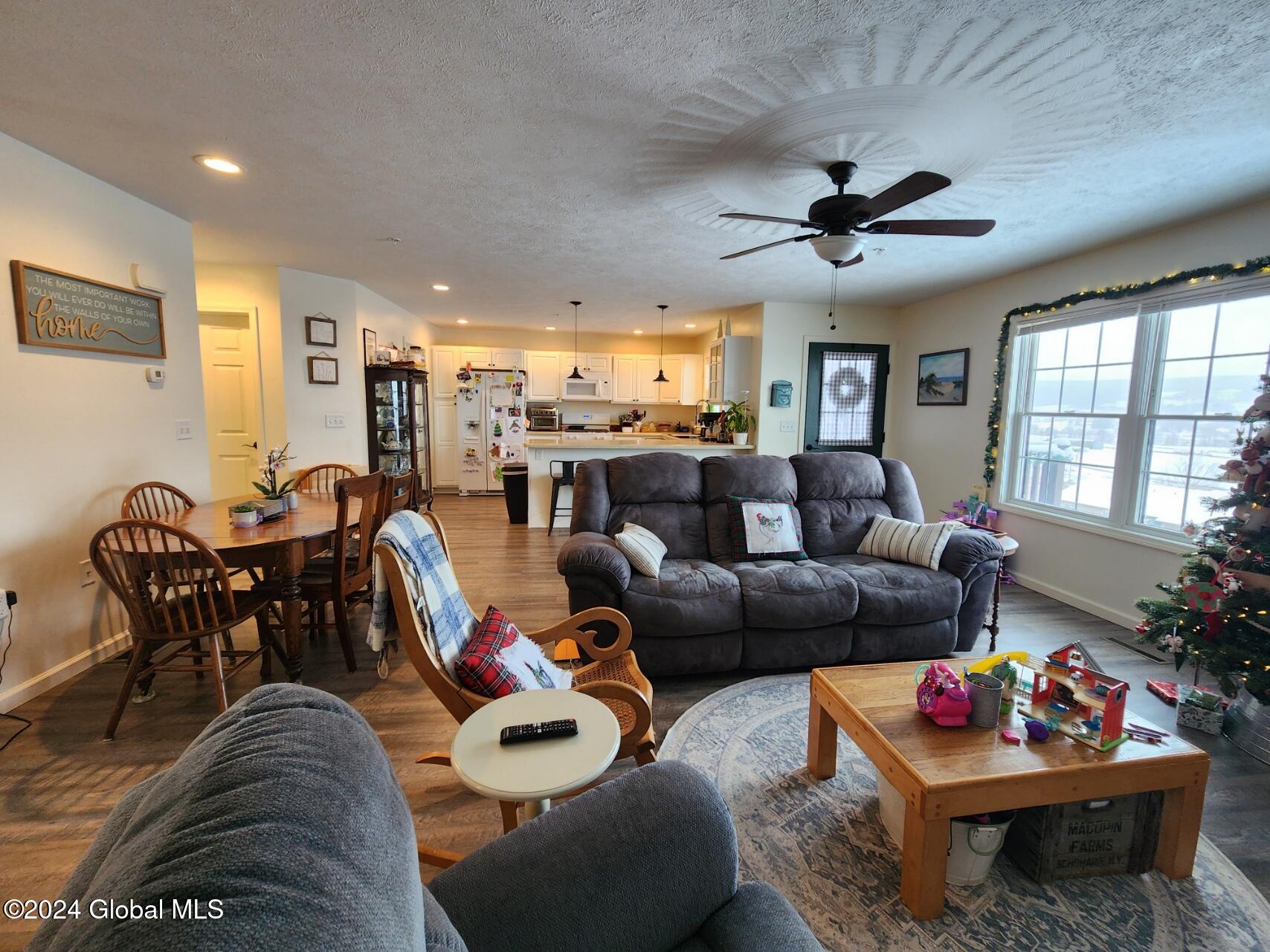 145 Redtail Ridge