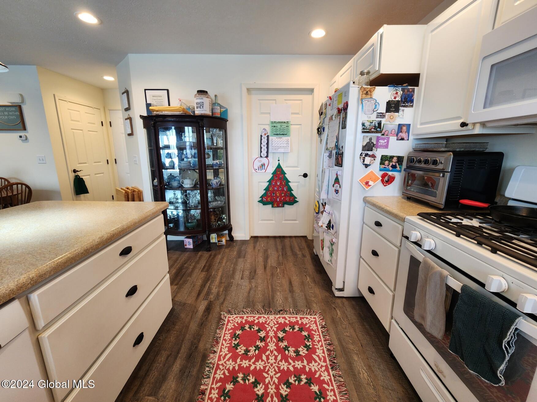145 Redtail Ridge