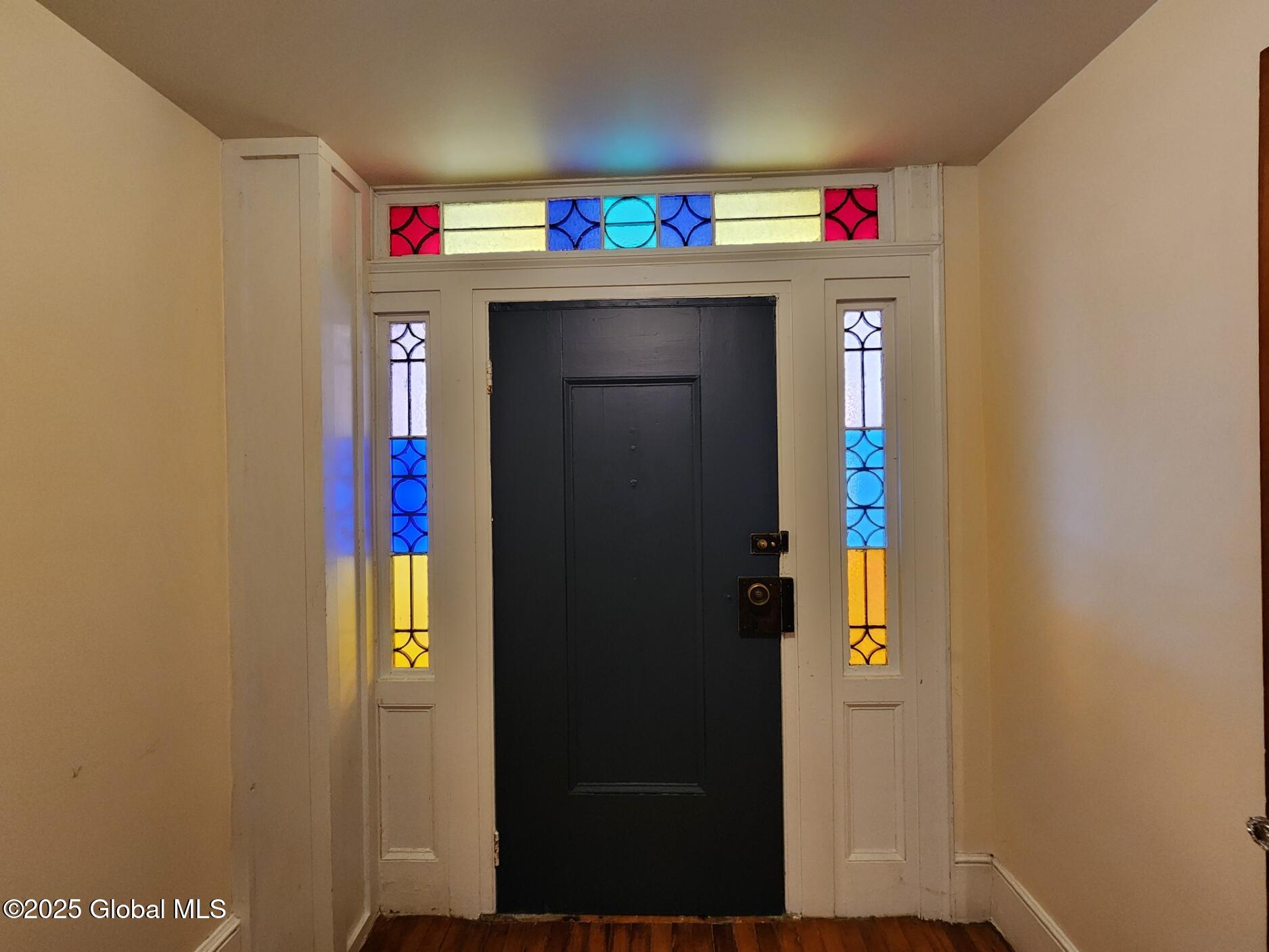 835 W Fulton Road