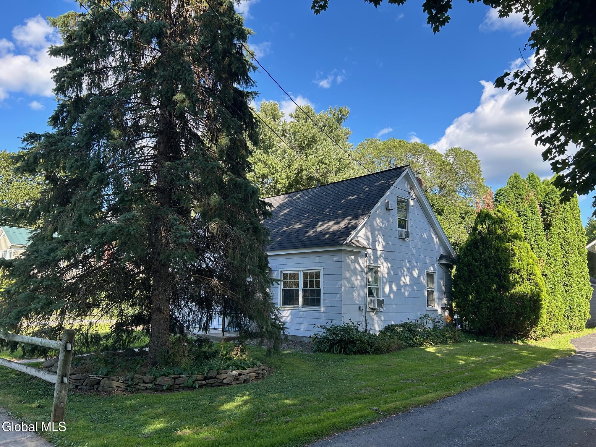 126 Grand Street, Schoharie