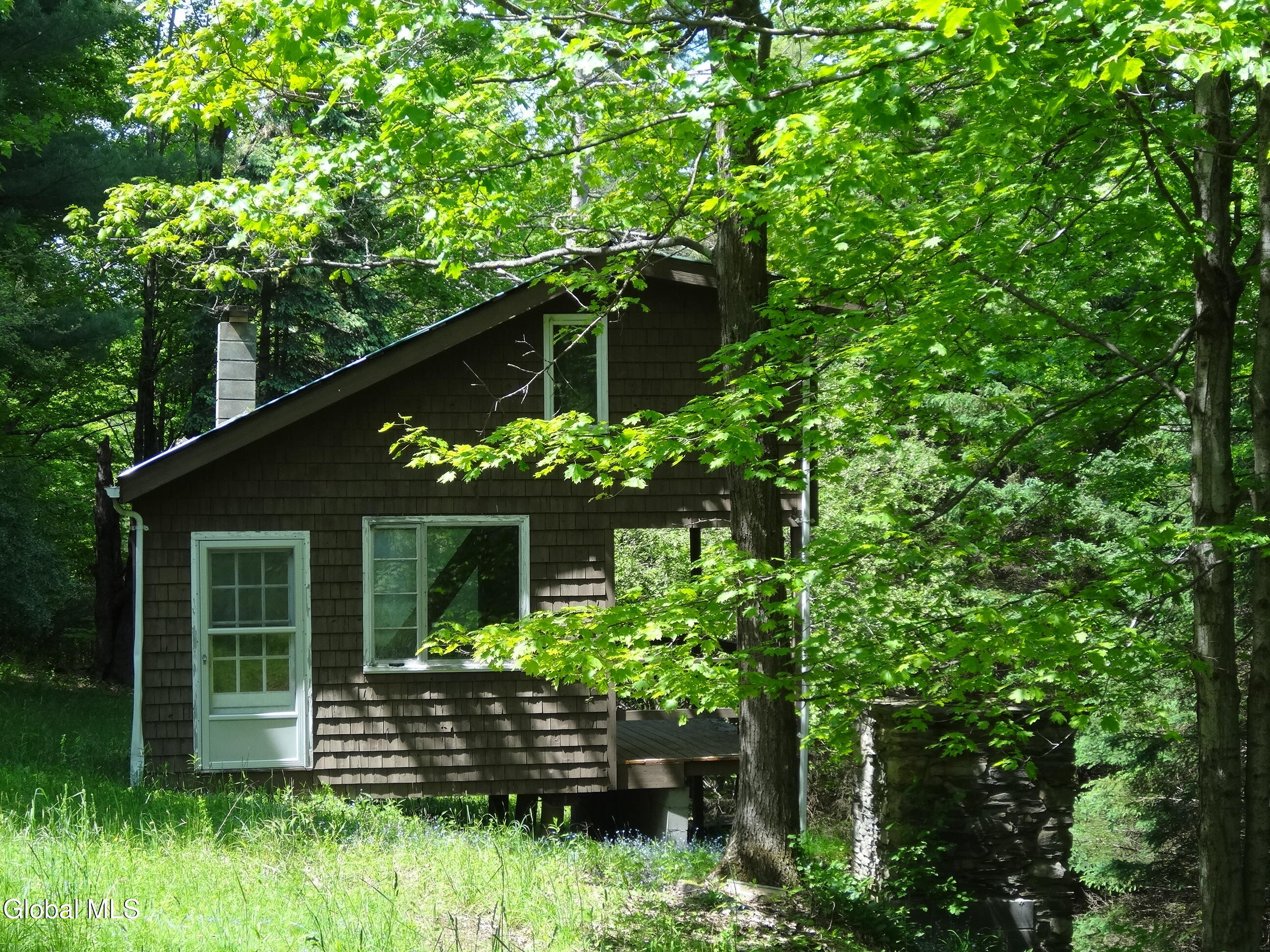 45 E Hill Road
