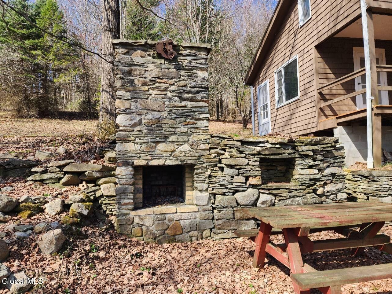 45 E Hill Road