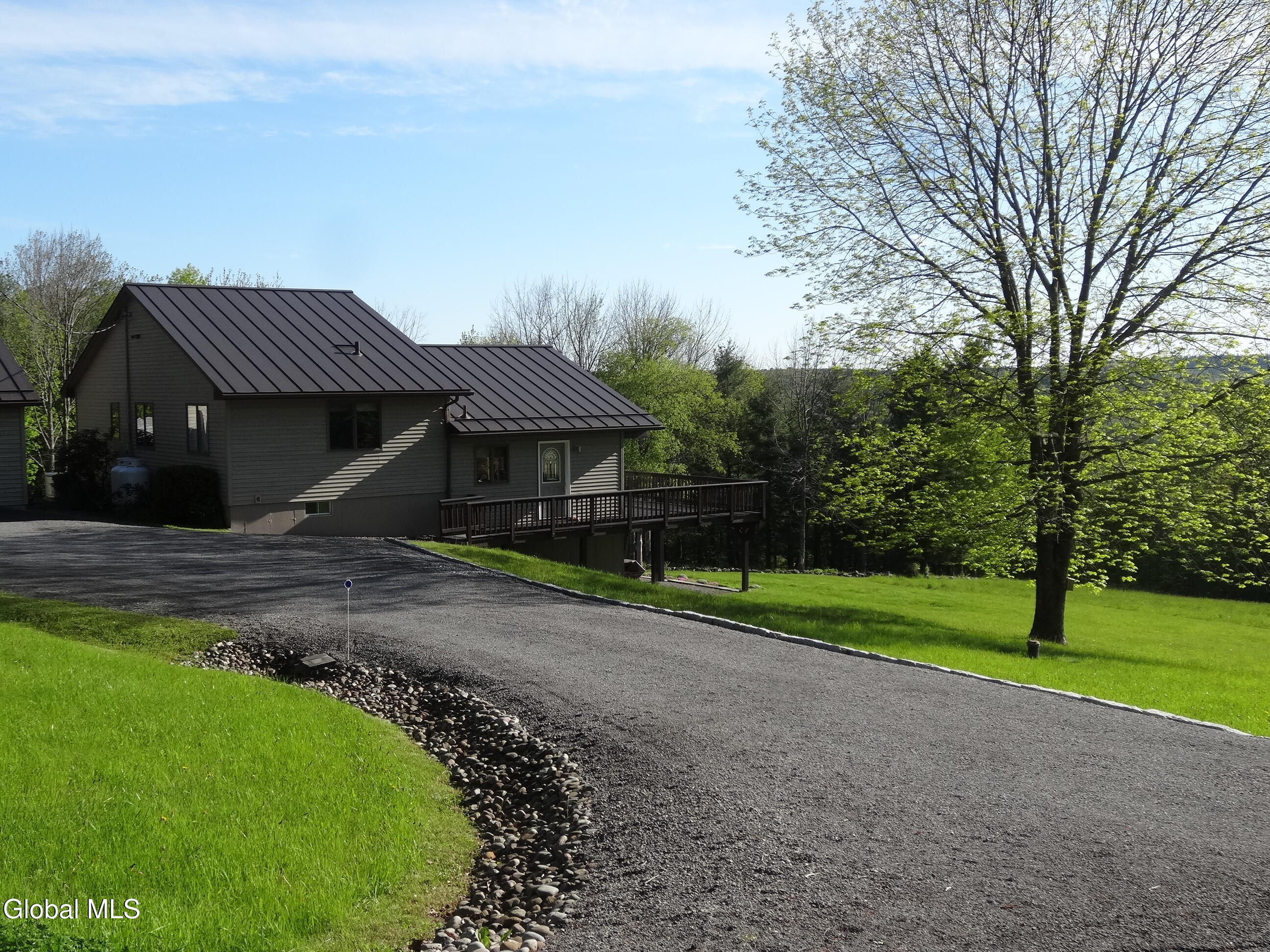 45 E Hill Road