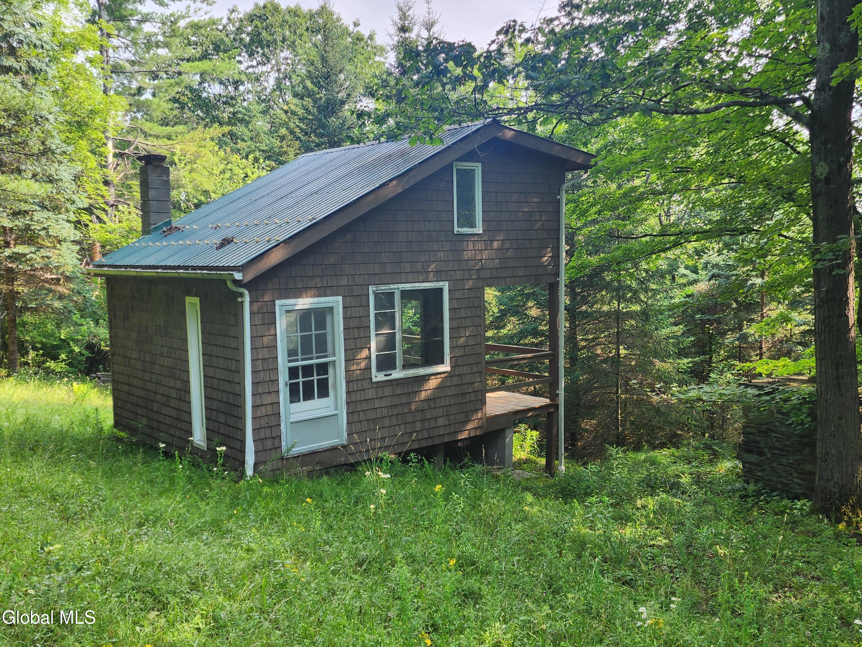 45 E Hill Road