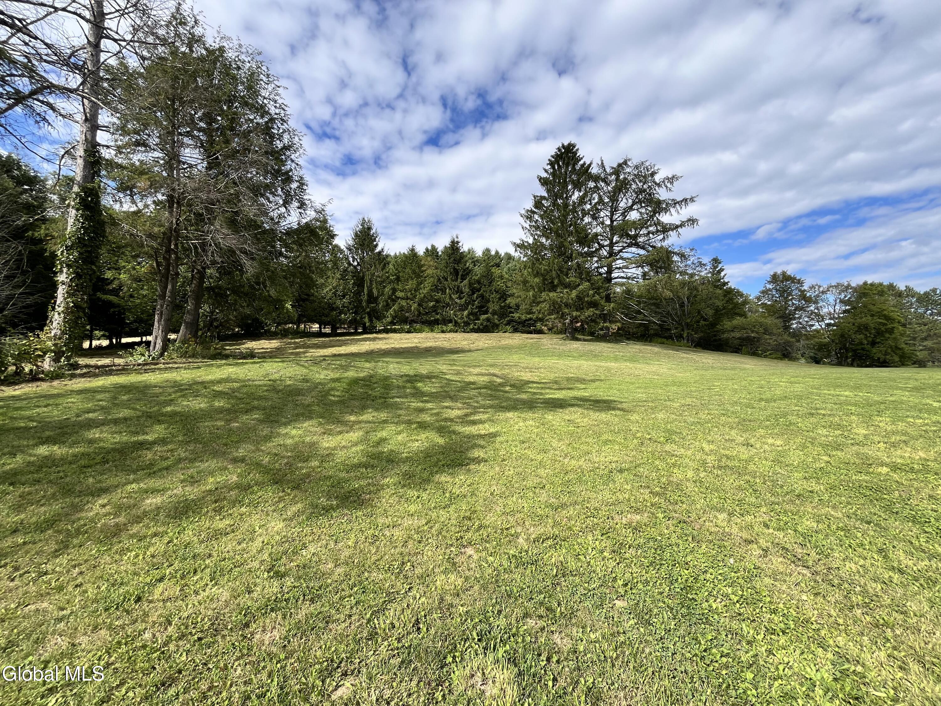 141 Sawyer Hollow Road