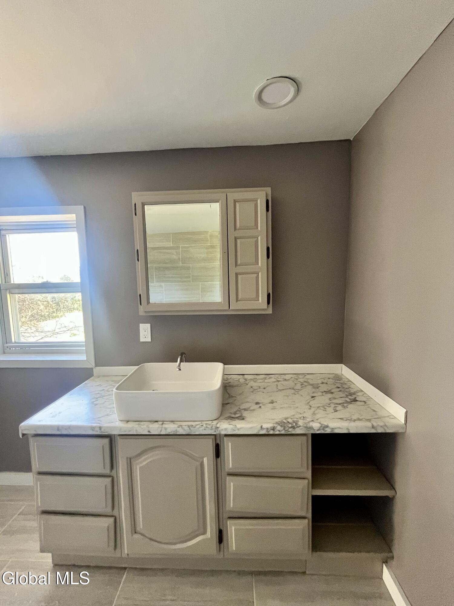 2819 State Route 10