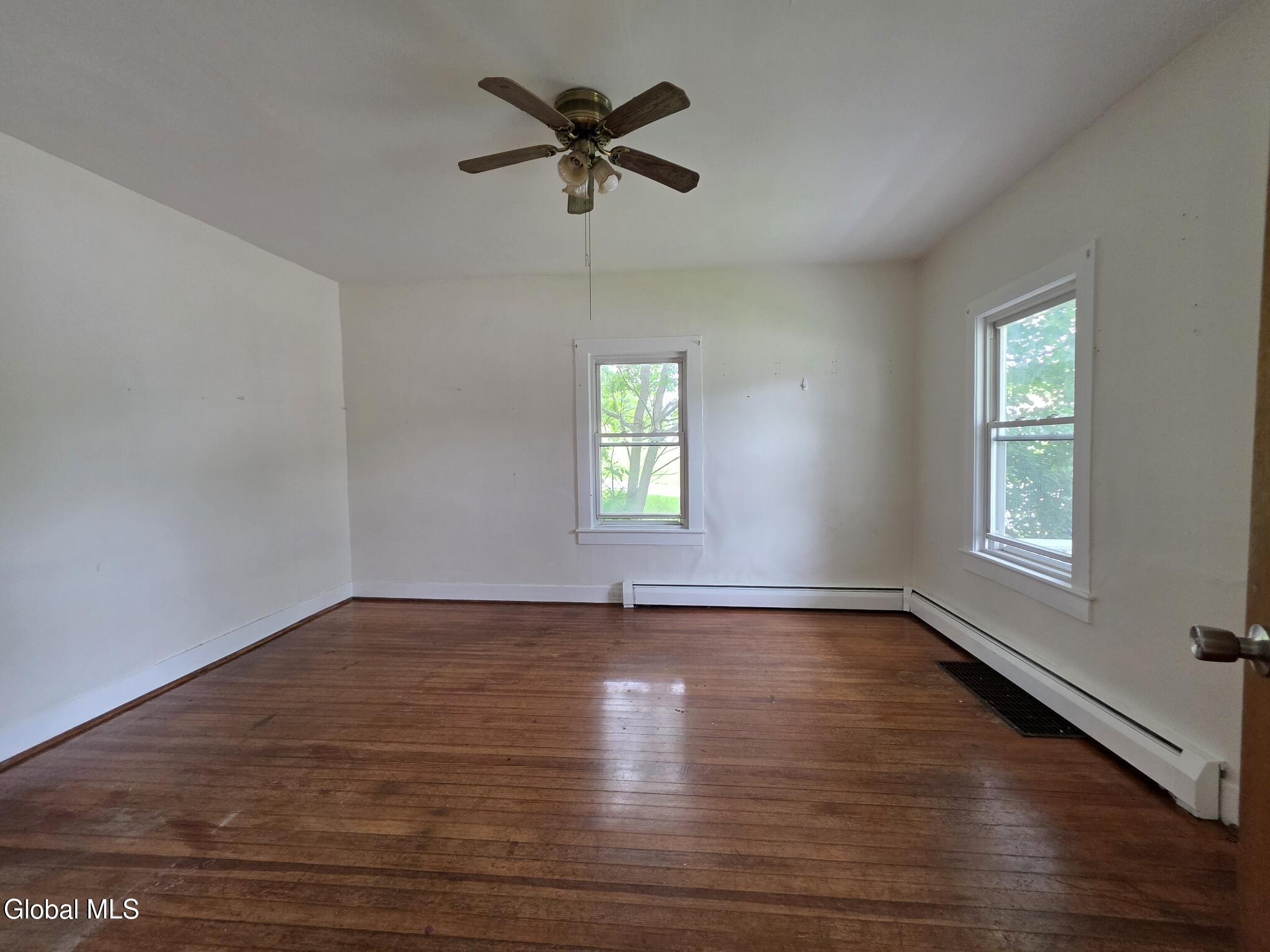 214 W Main Street, 212-214