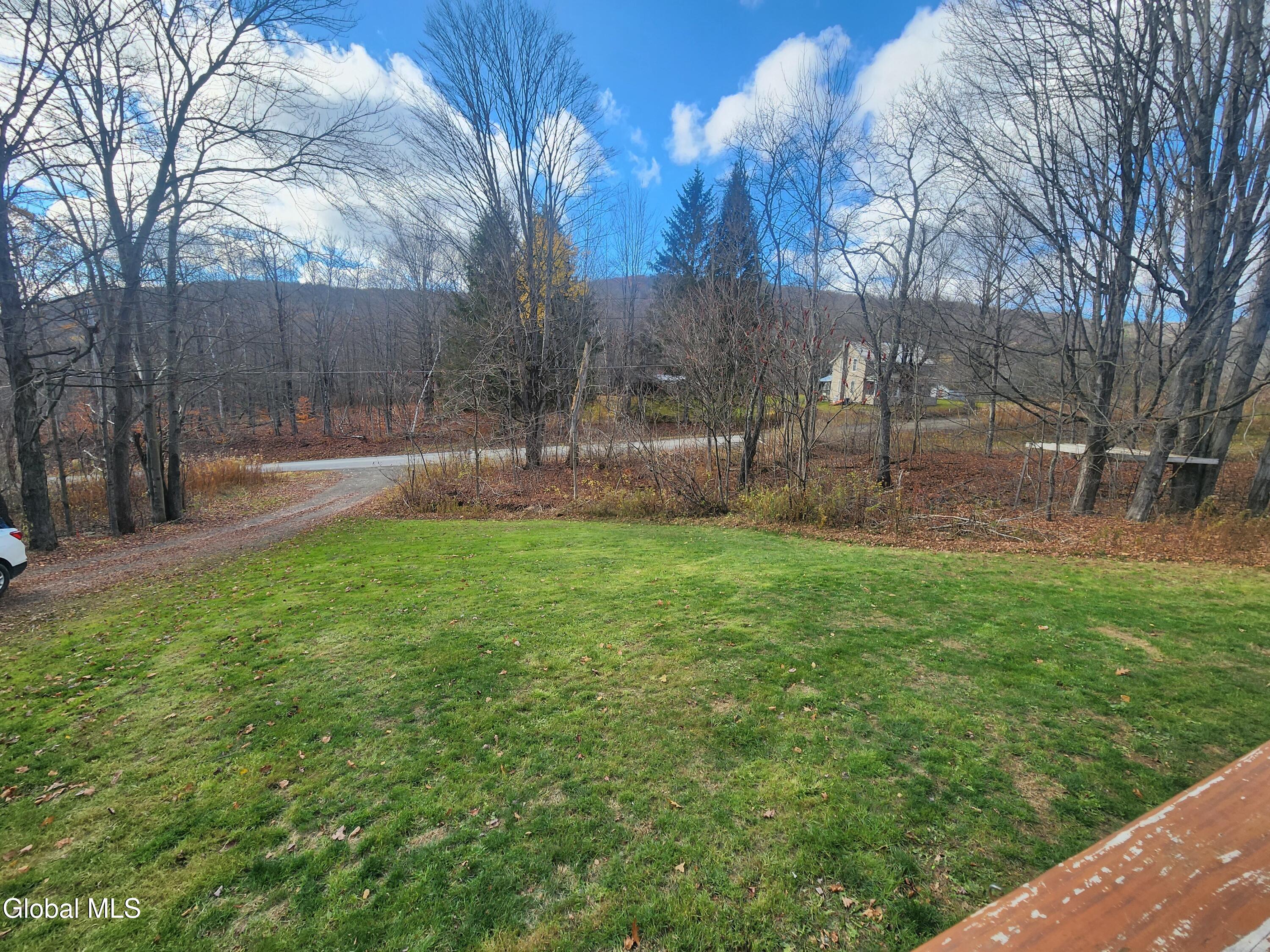 1099 W Hill Road