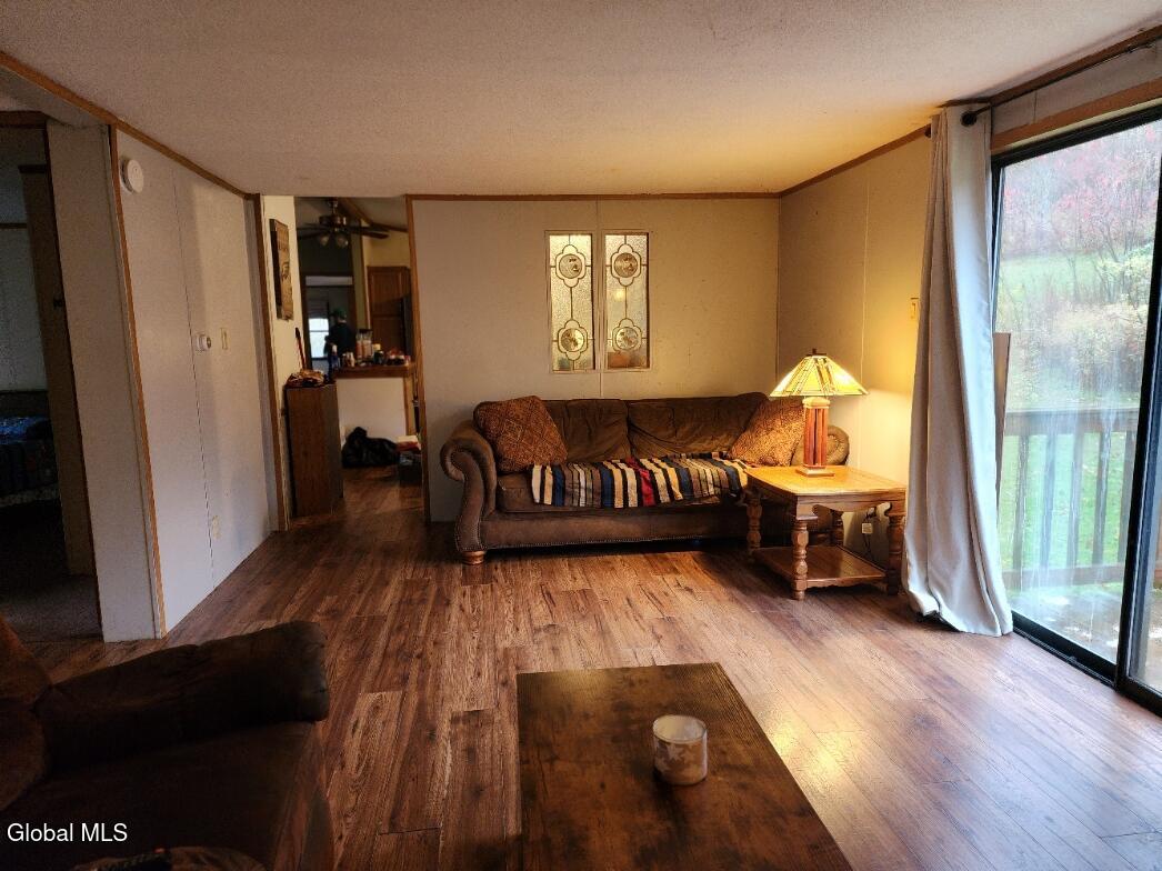 1099 W Hill Road