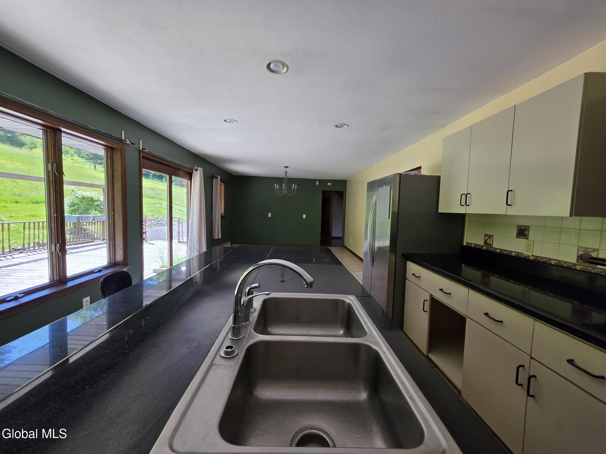 1462 W Fulton Road Unit: 1
