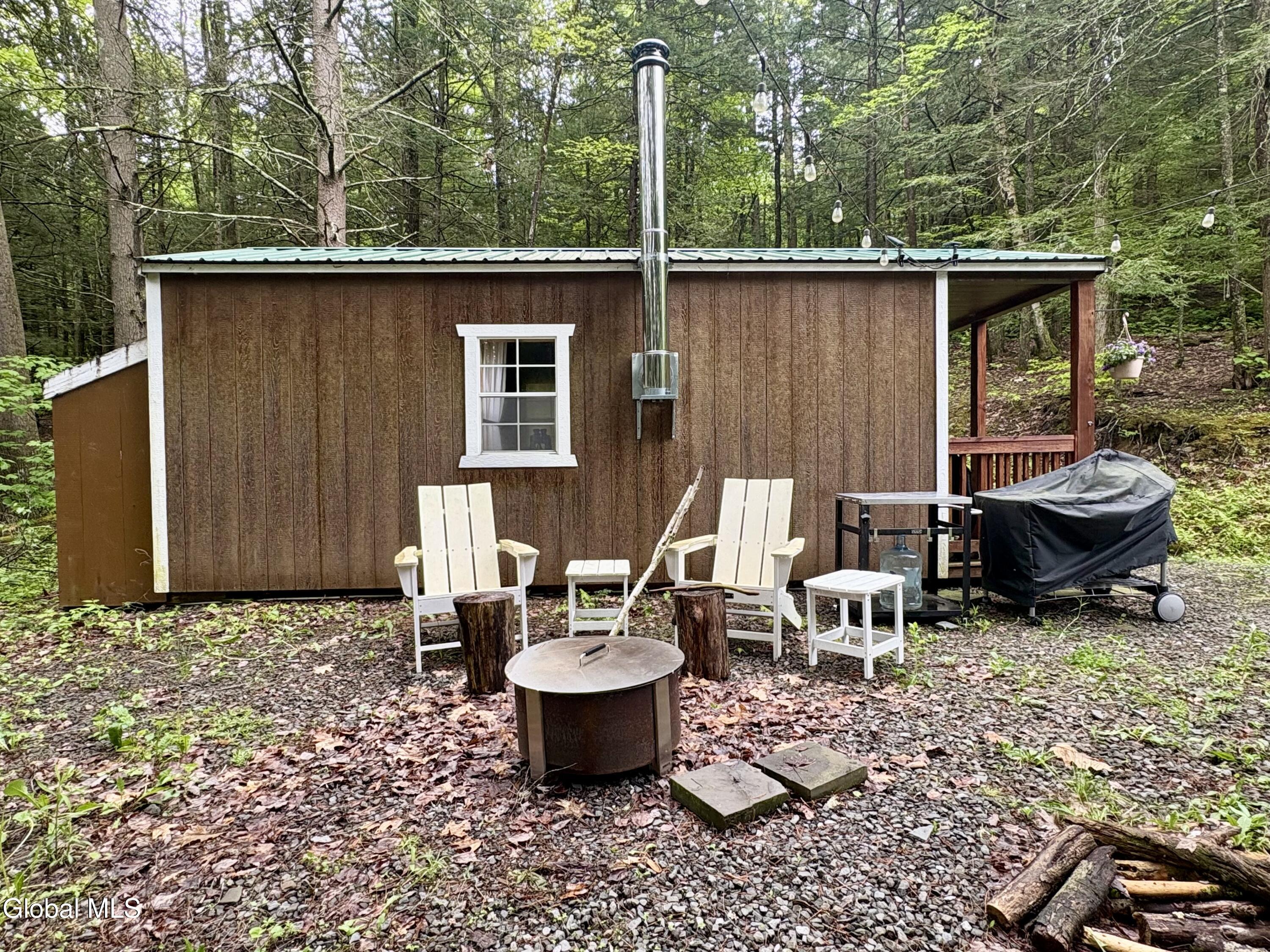 392 Burnt Hill