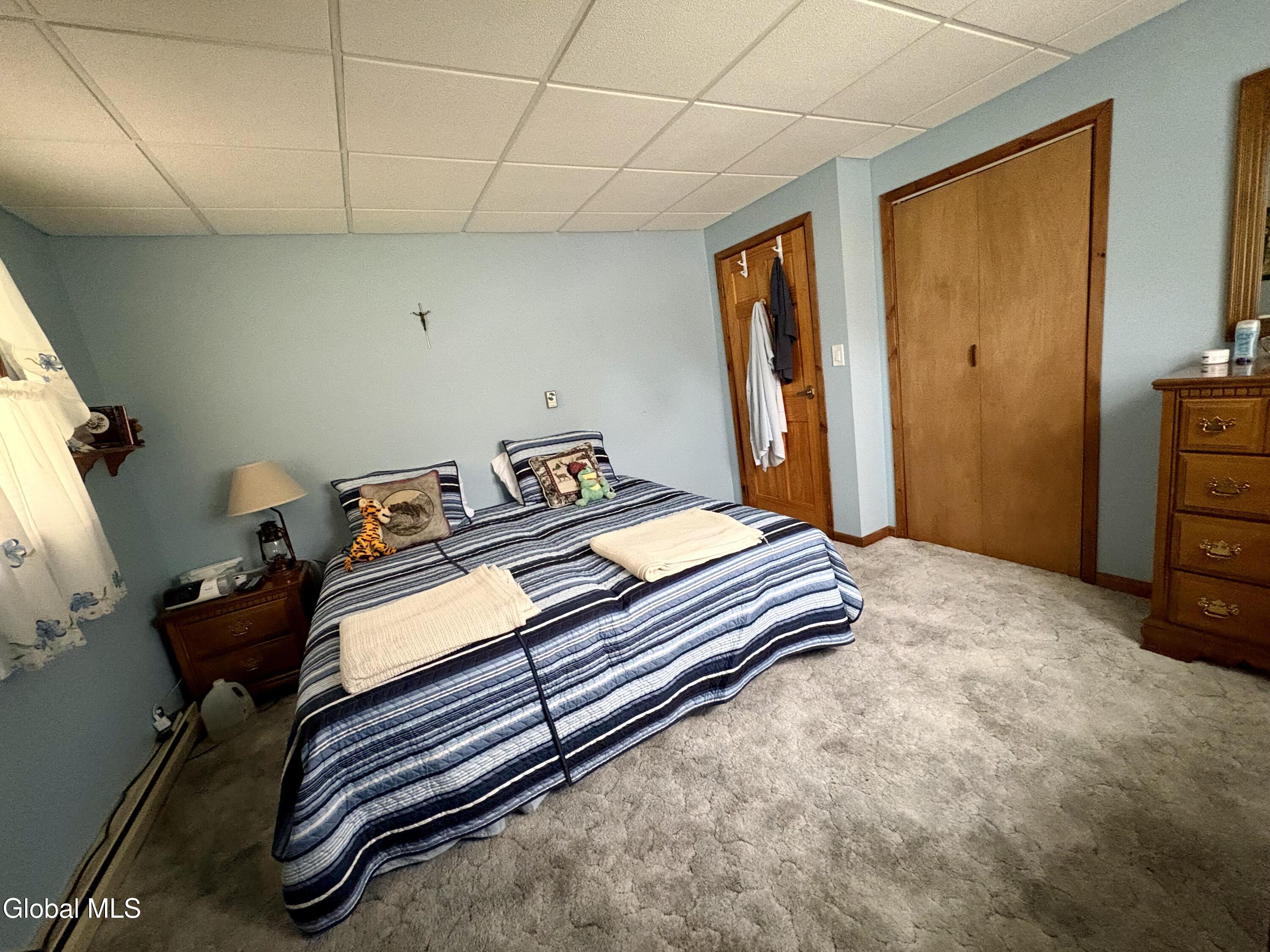 115 Lakeside Drive