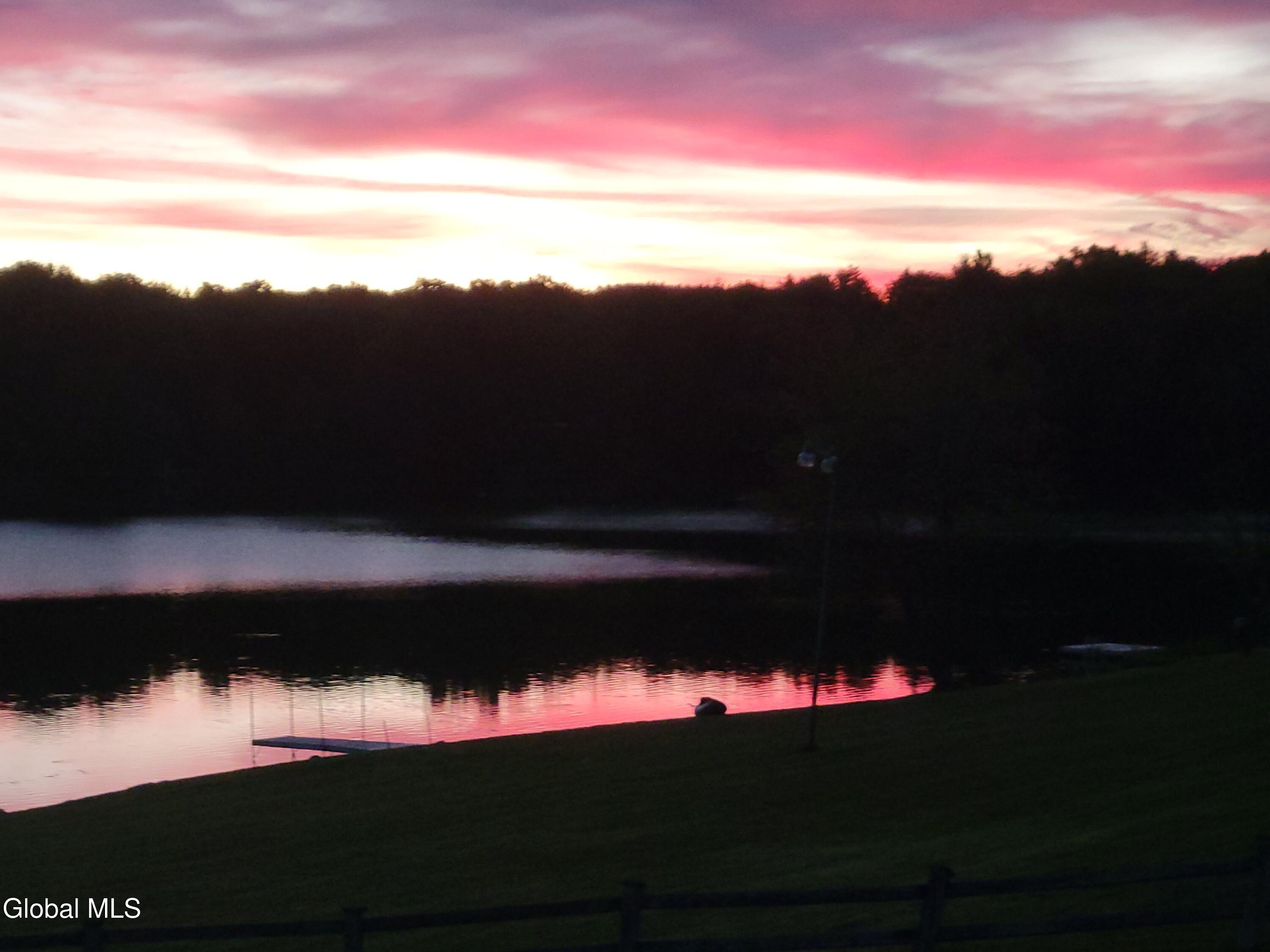 115 Lakeside Drive