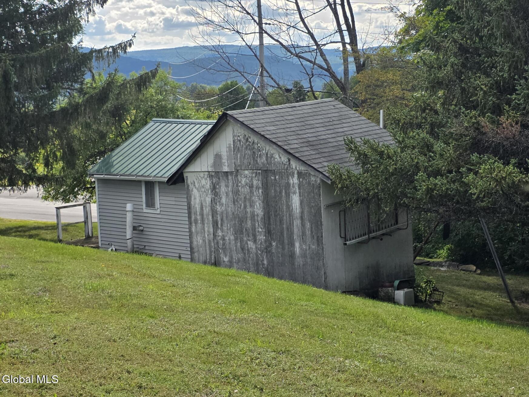 414 Cross Hill Road