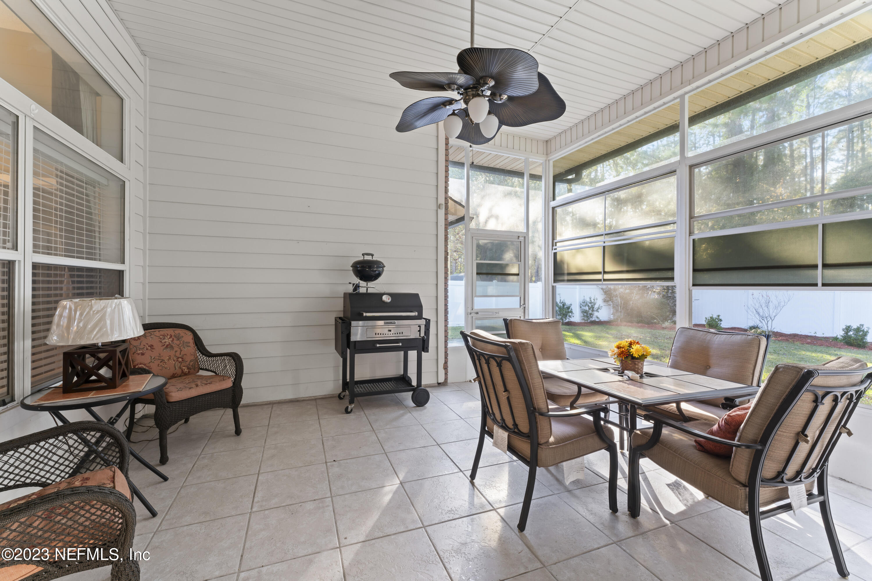 8146 LEAFCREST Drive