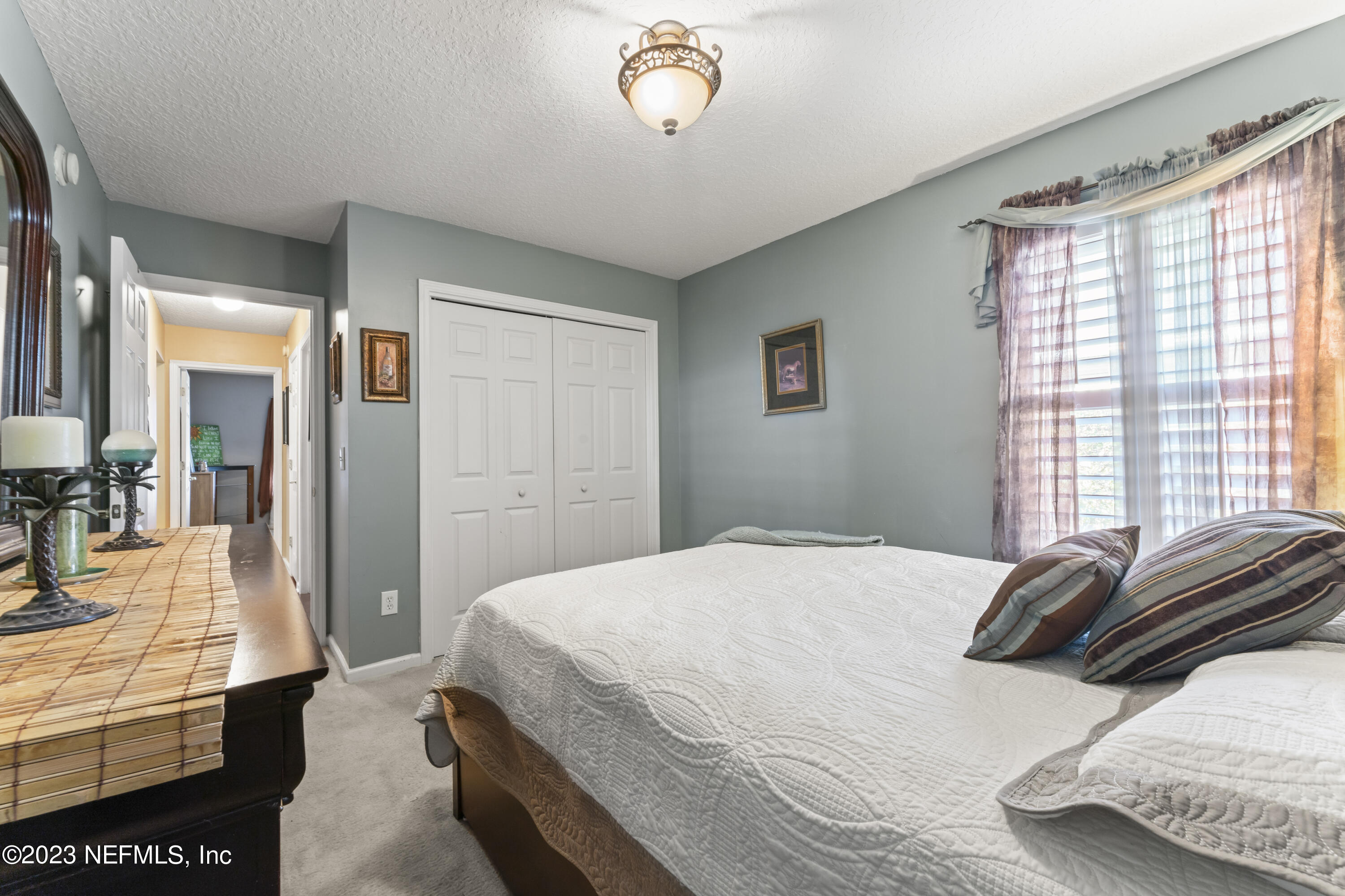 8146 LEAFCREST Drive