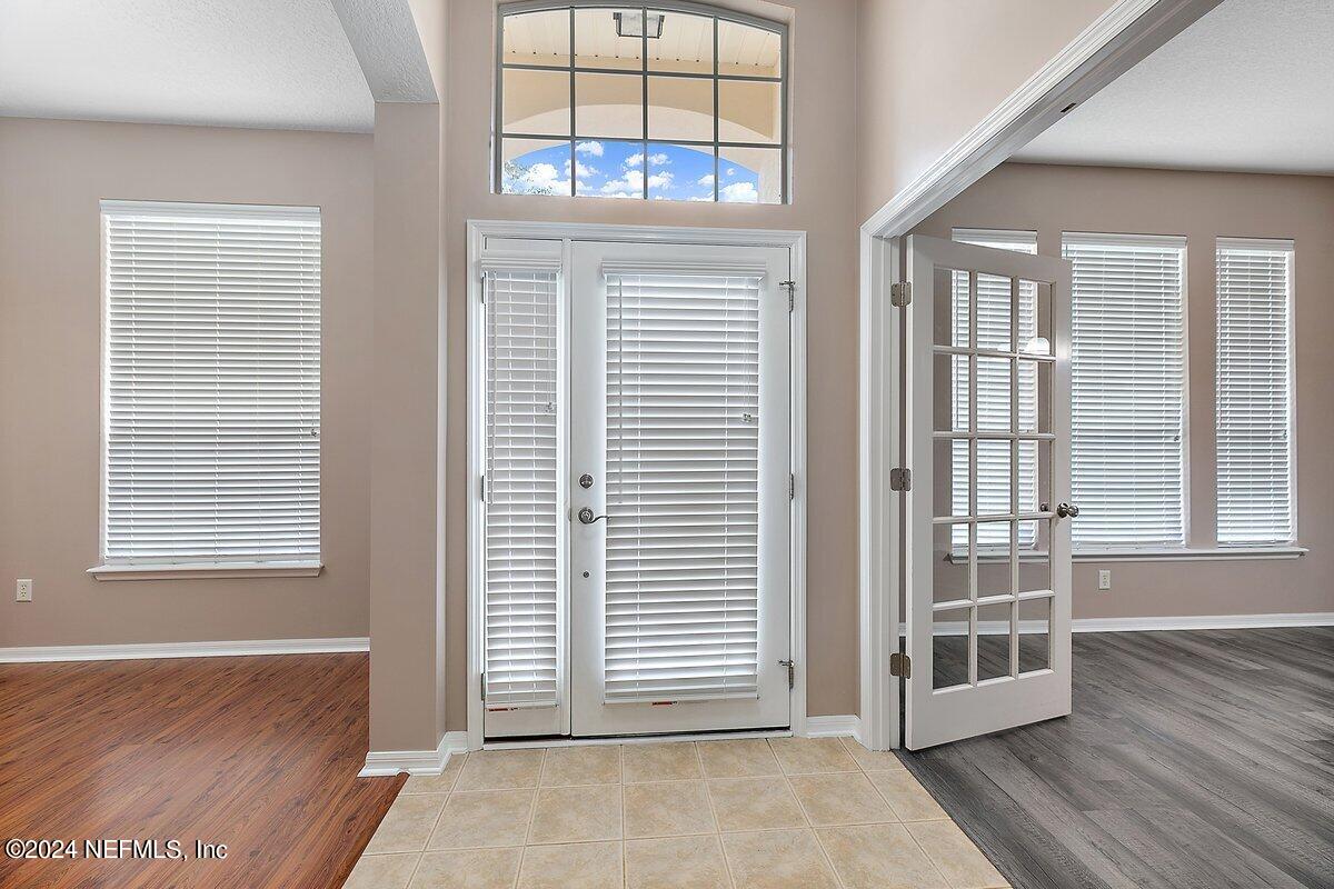 12580 BRIARMEAD Lane