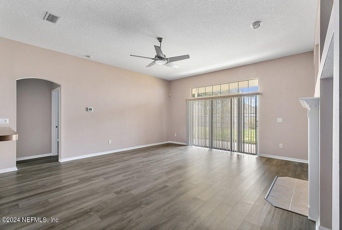 12580 BRIARMEAD Lane