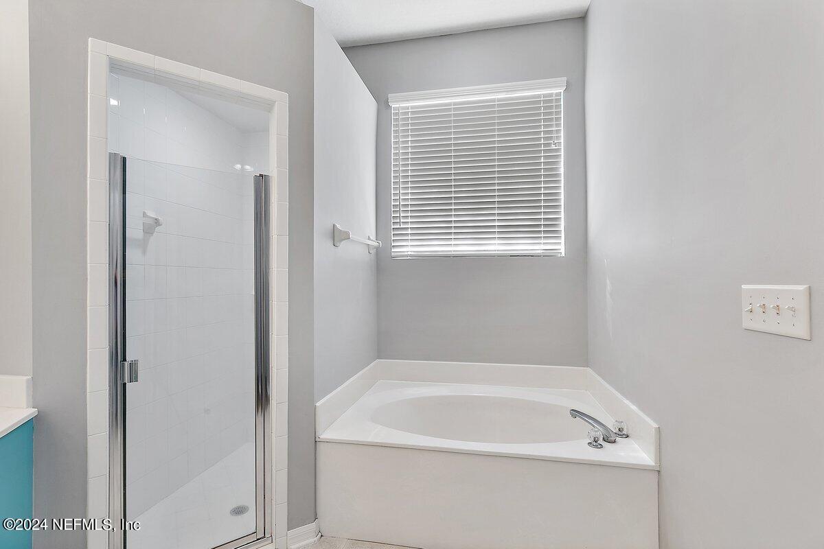 12580 BRIARMEAD Lane