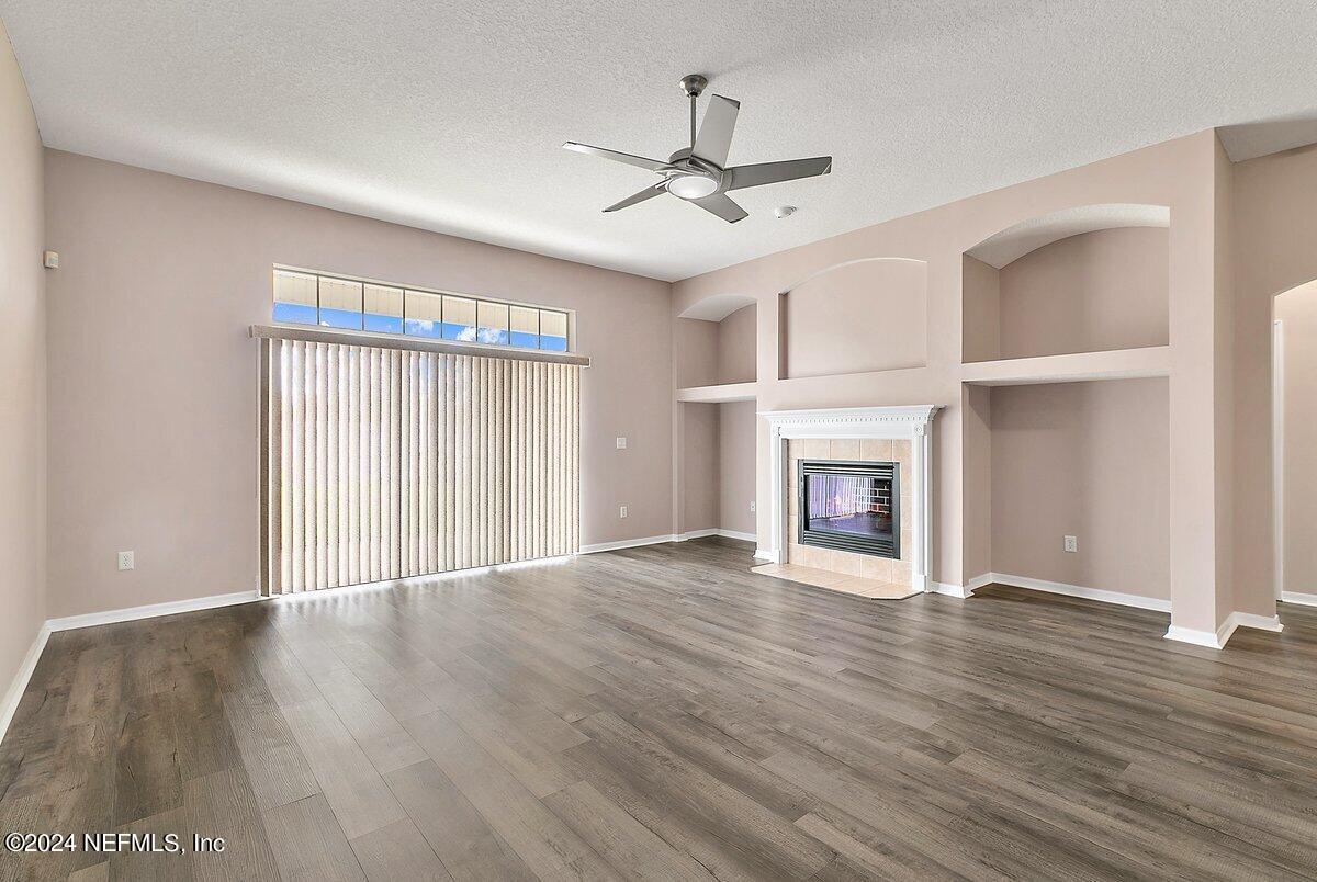 12580 BRIARMEAD Lane