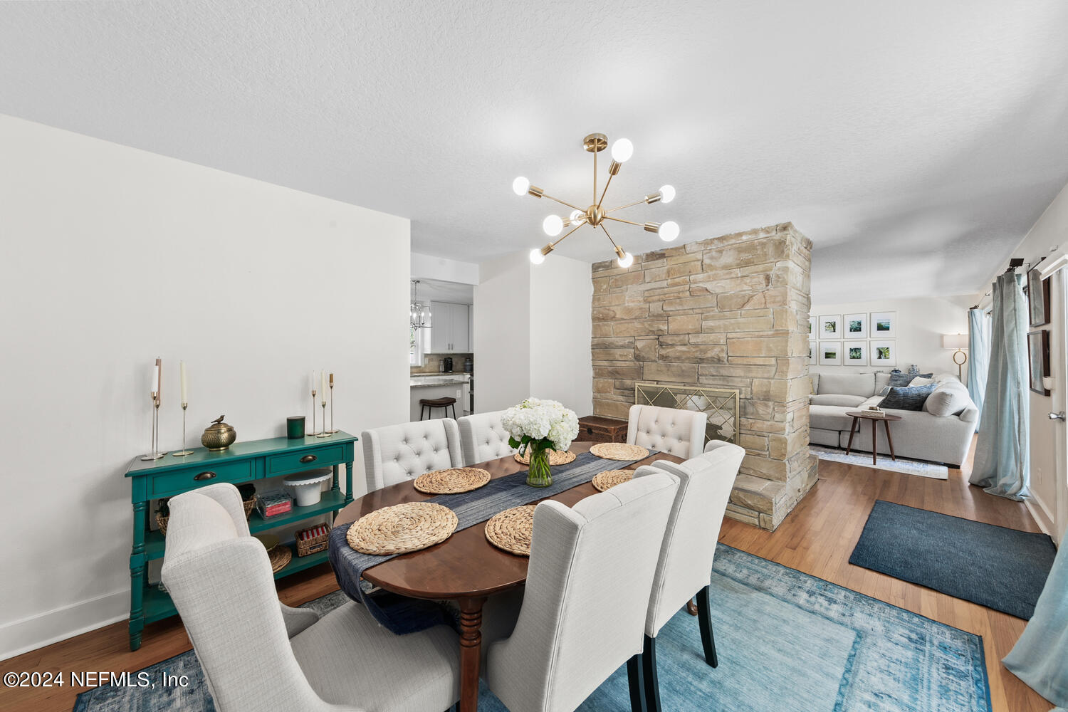 8125 SAN RAFAEL Drive