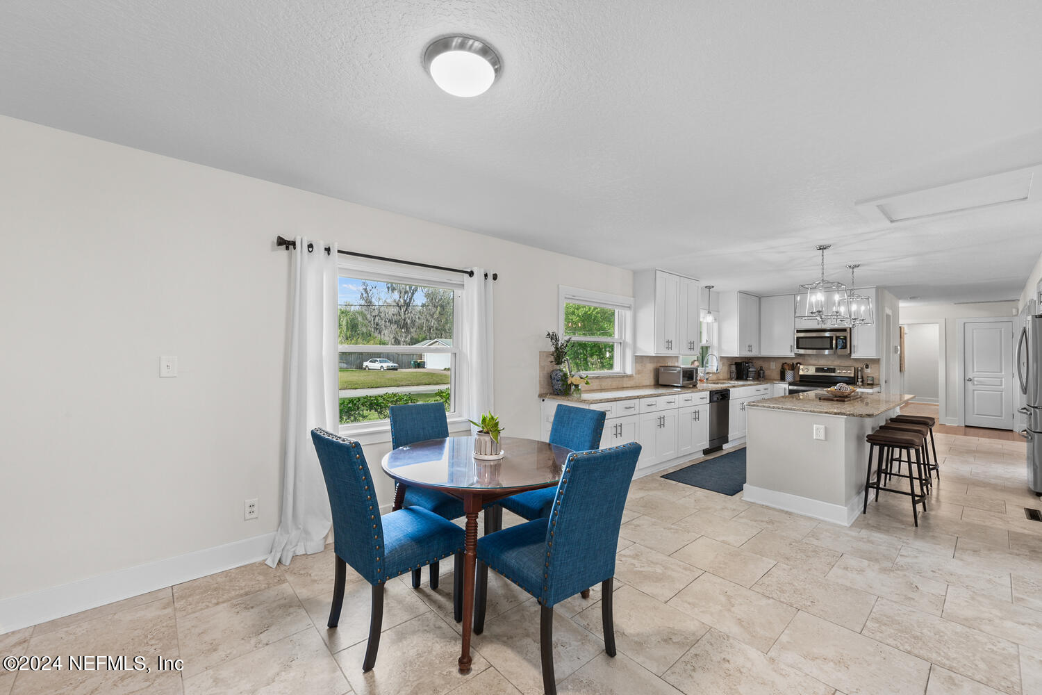 8125 SAN RAFAEL Drive