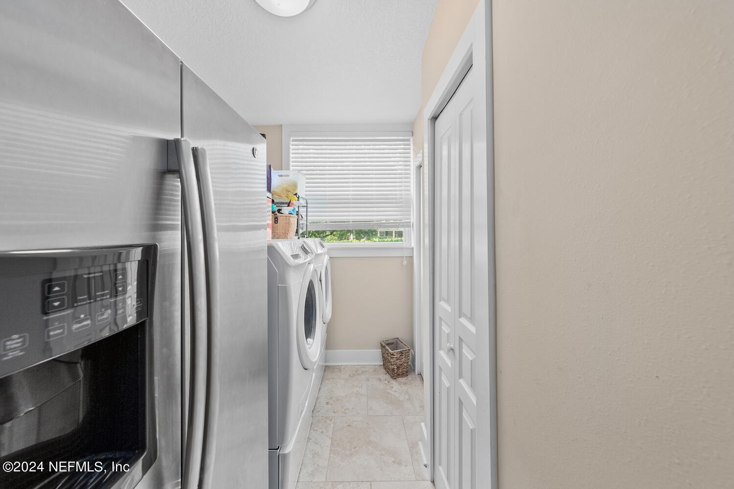 8125 SAN RAFAEL Drive