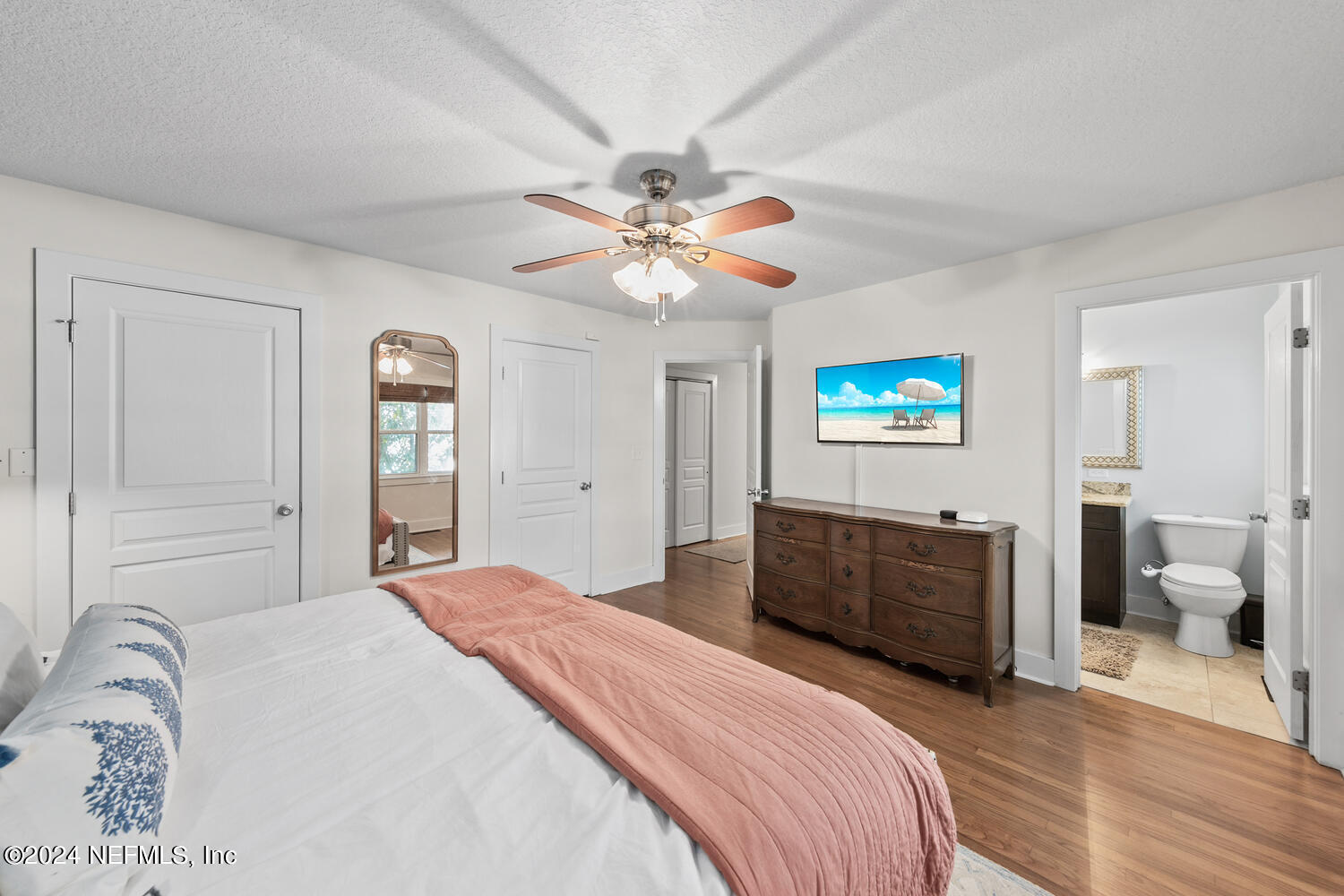 8125 SAN RAFAEL Drive