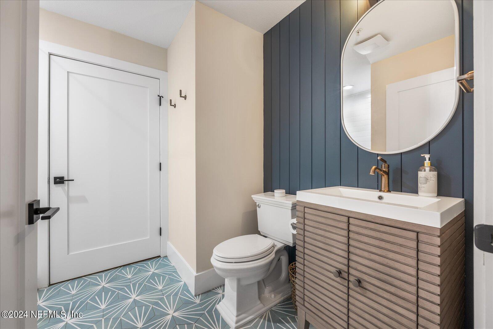 1330 2ND Street S, F