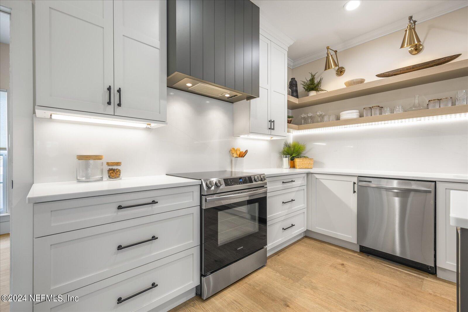 1330 2ND Street S, F