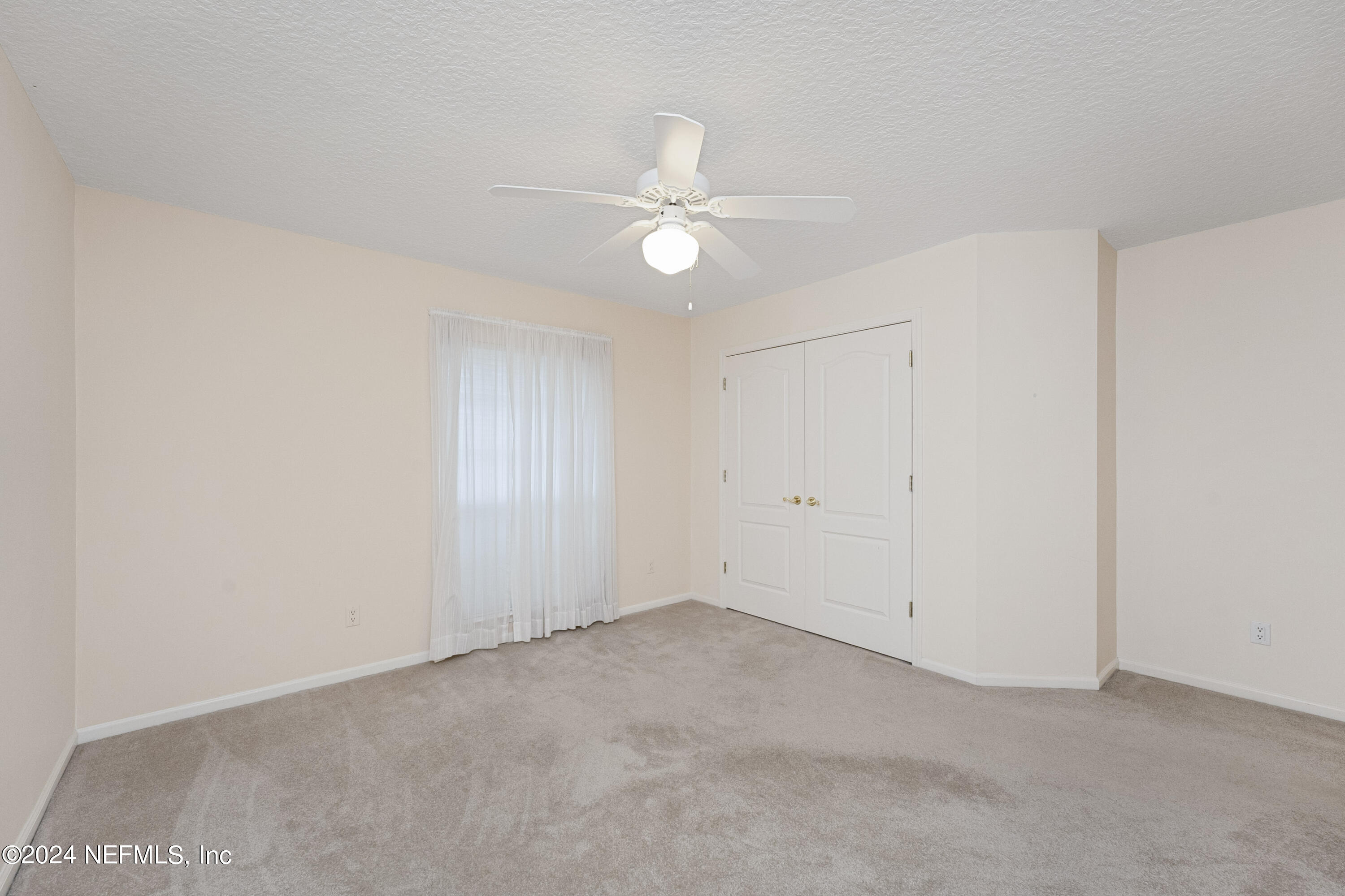 9227 JAYBIRD Circle E