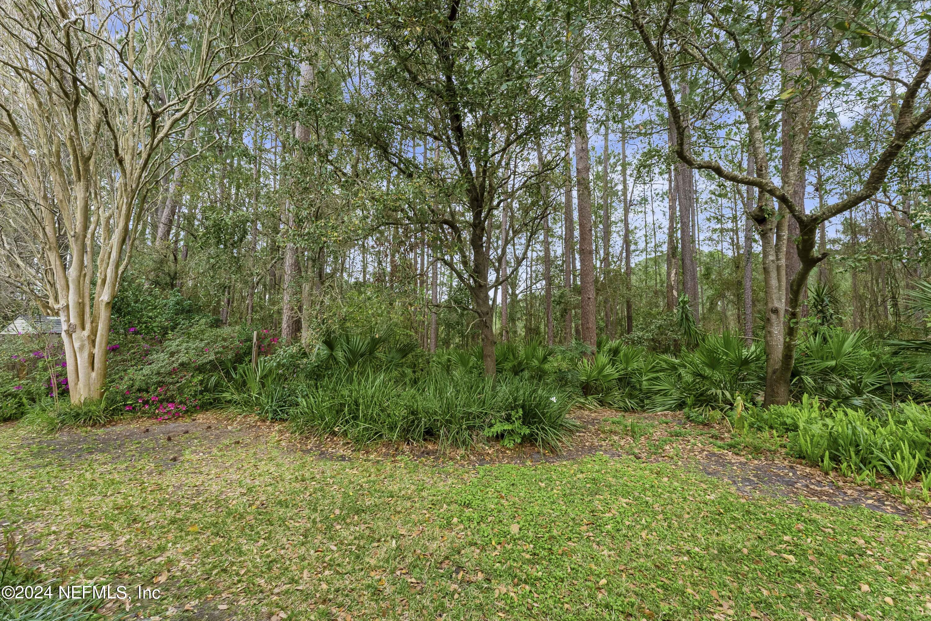 9227 JAYBIRD Circle E