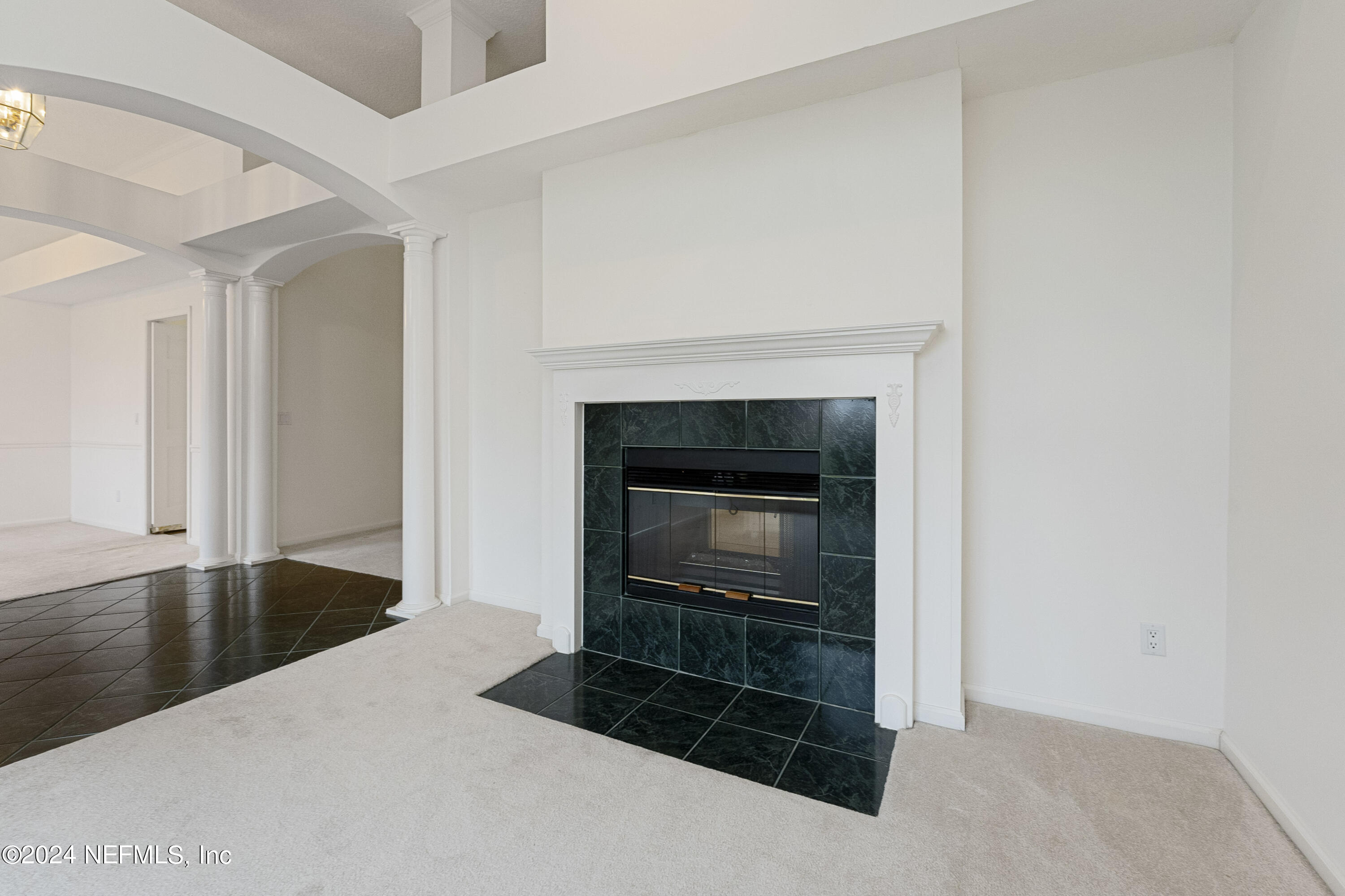 9227 JAYBIRD Circle E