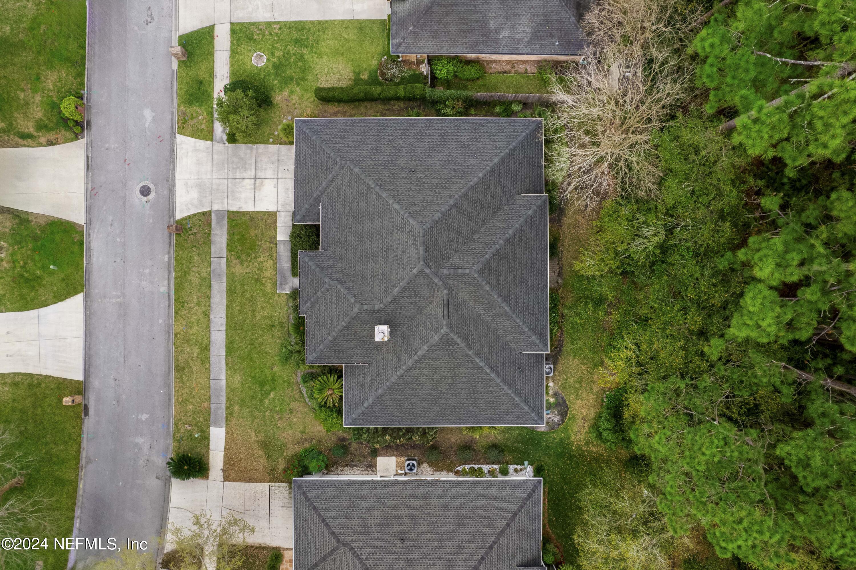 9227 JAYBIRD Circle E