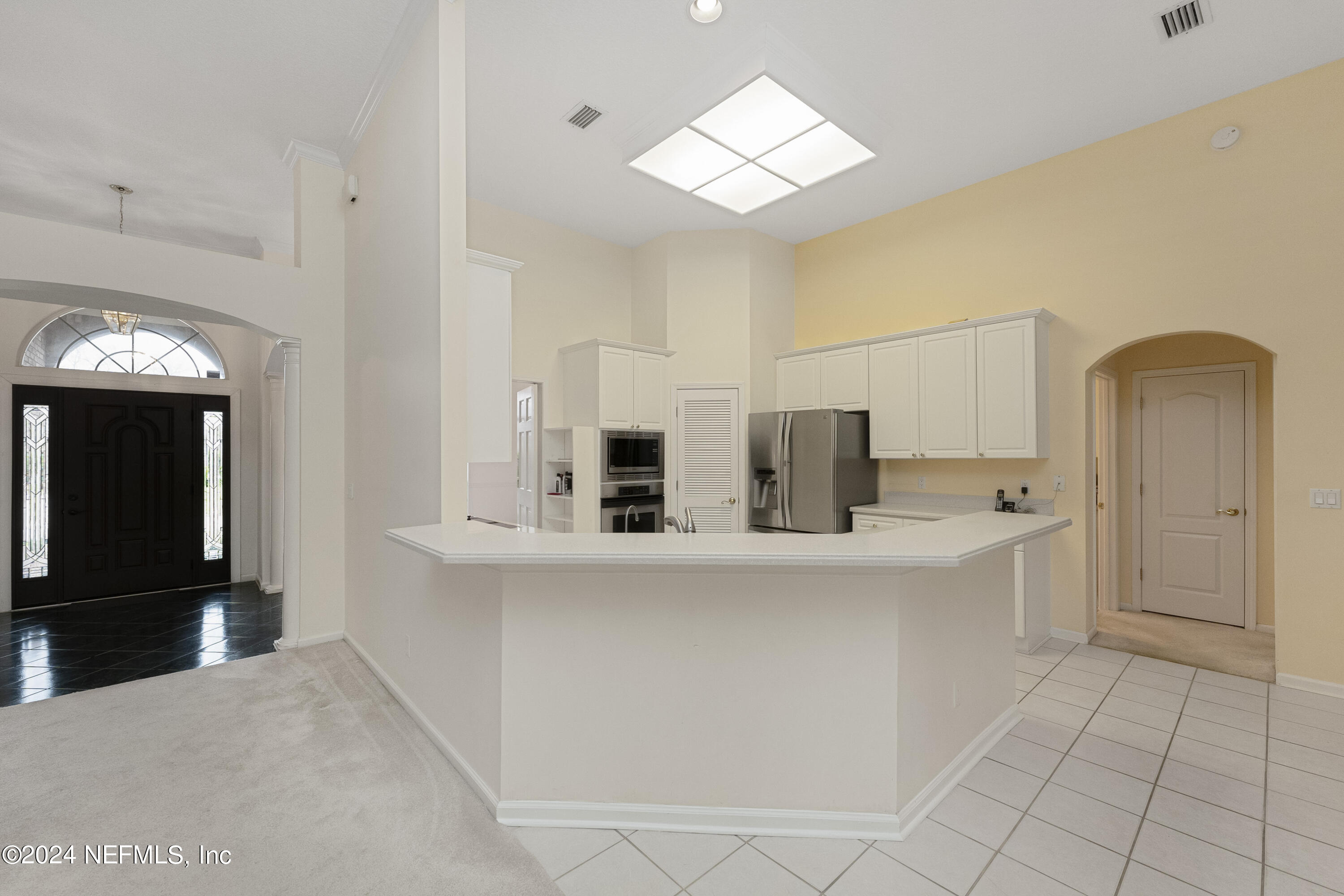 9227 JAYBIRD Circle E