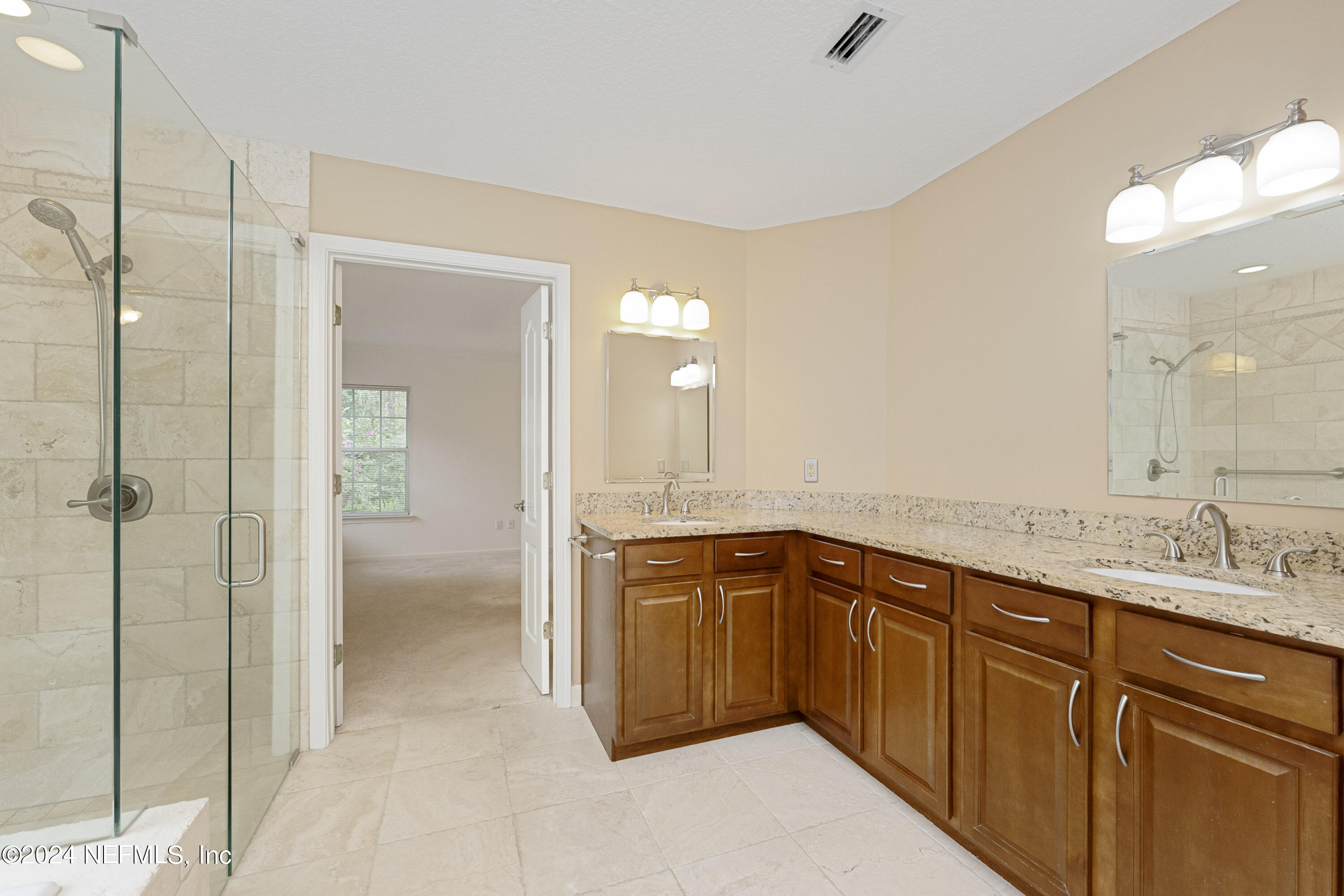 9227 JAYBIRD Circle E