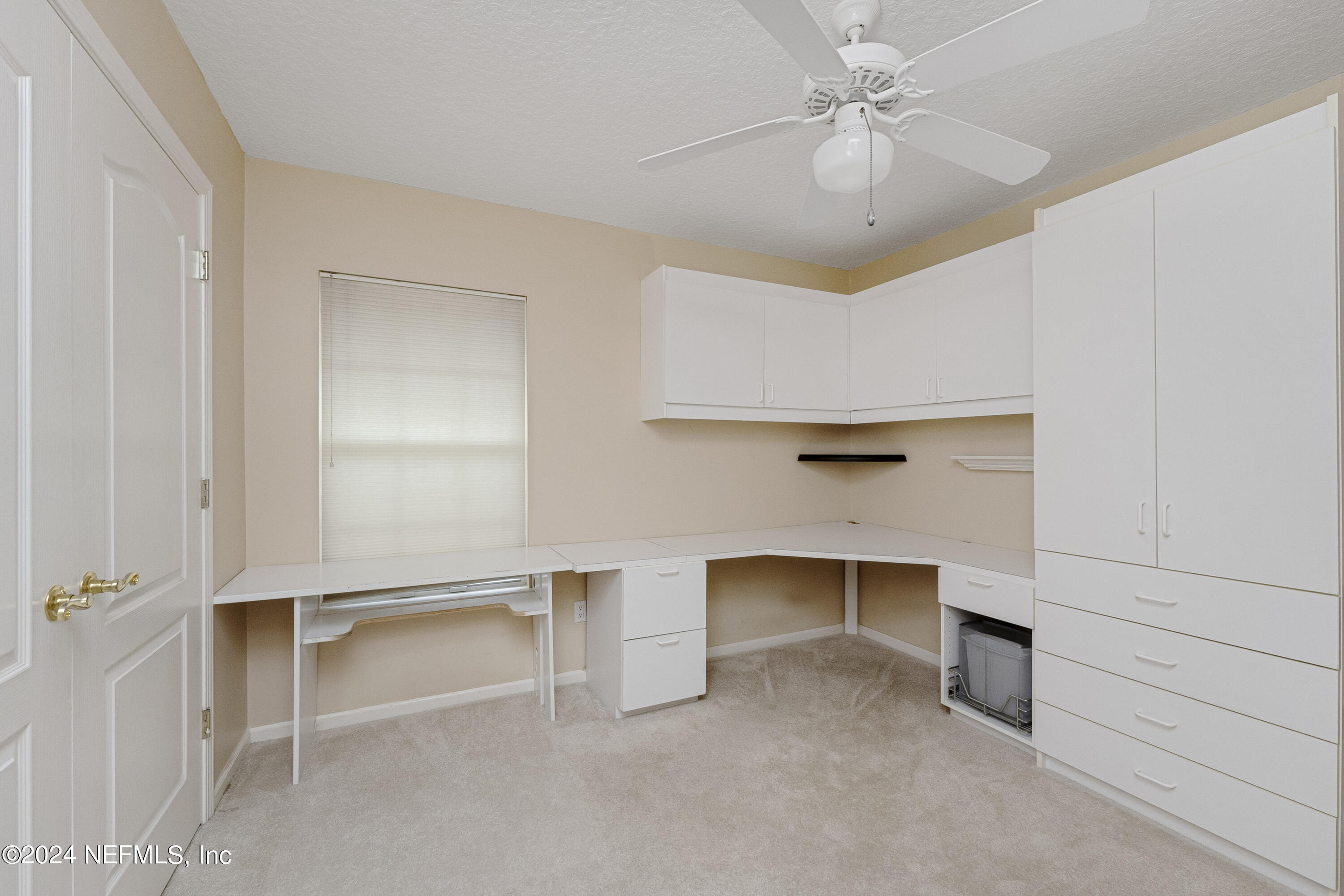 9227 JAYBIRD Circle E