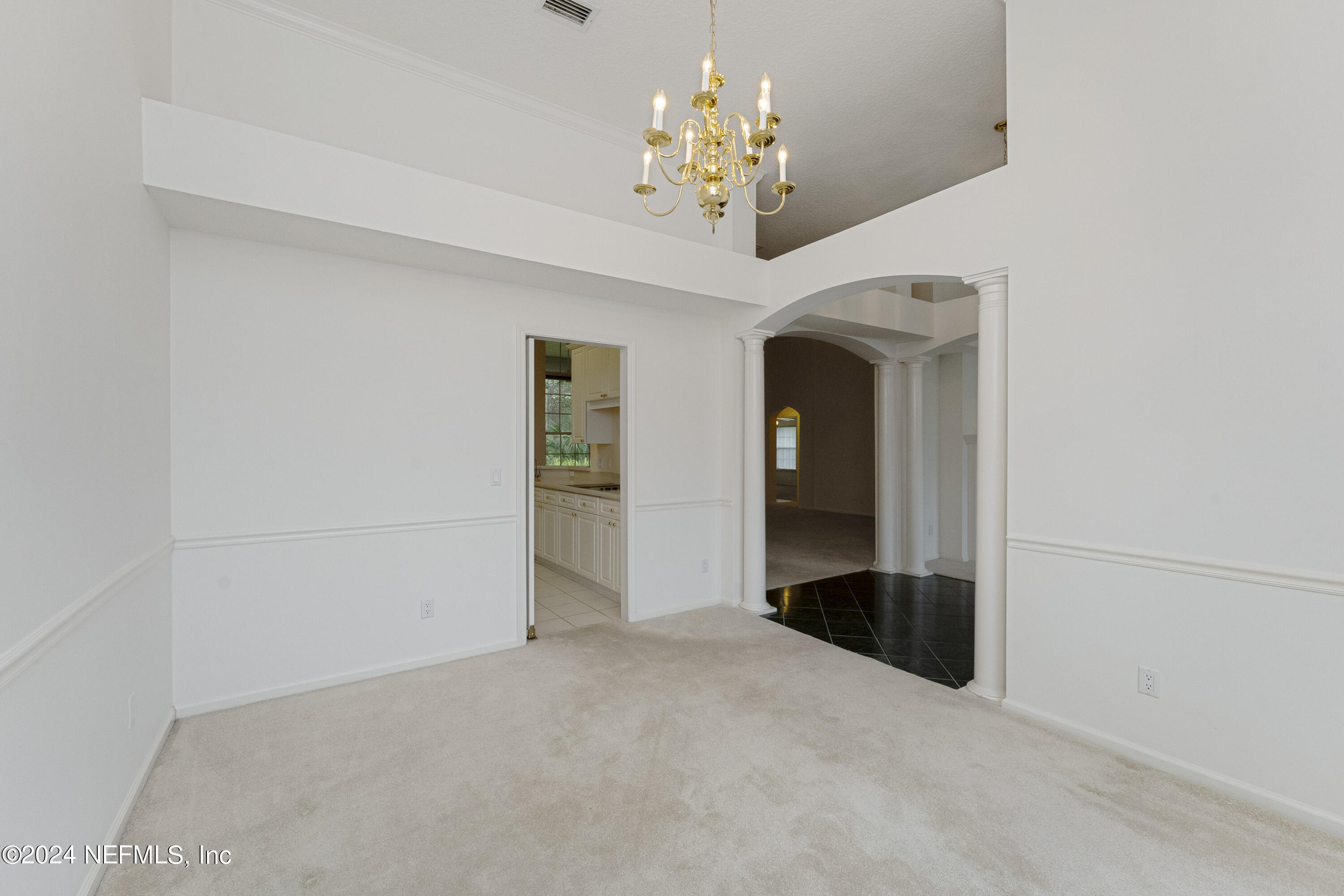 9227 JAYBIRD Circle E